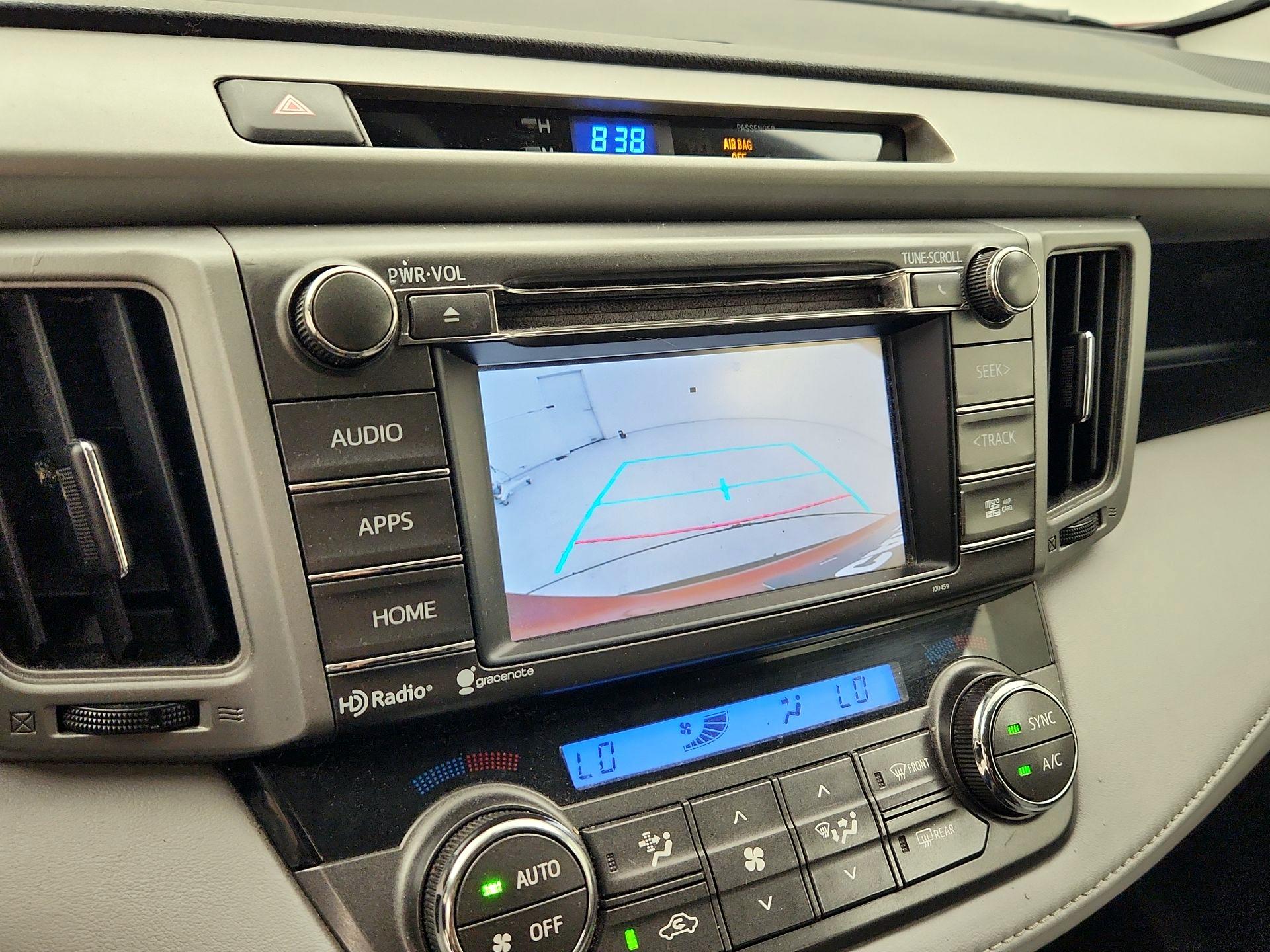 Thumbnail: 2015 Toyota RAV4 - 15