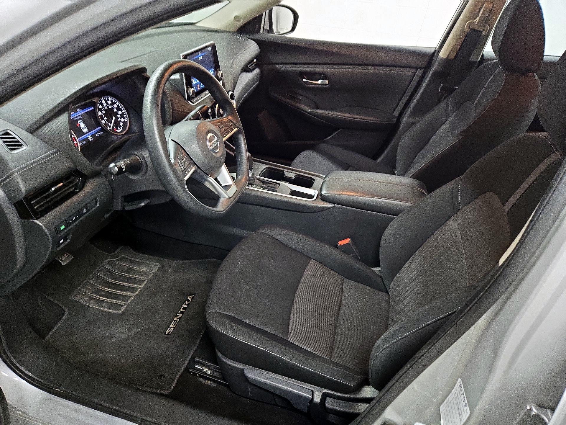 Thumbnail: 2023 Nissan Sentra - 11
