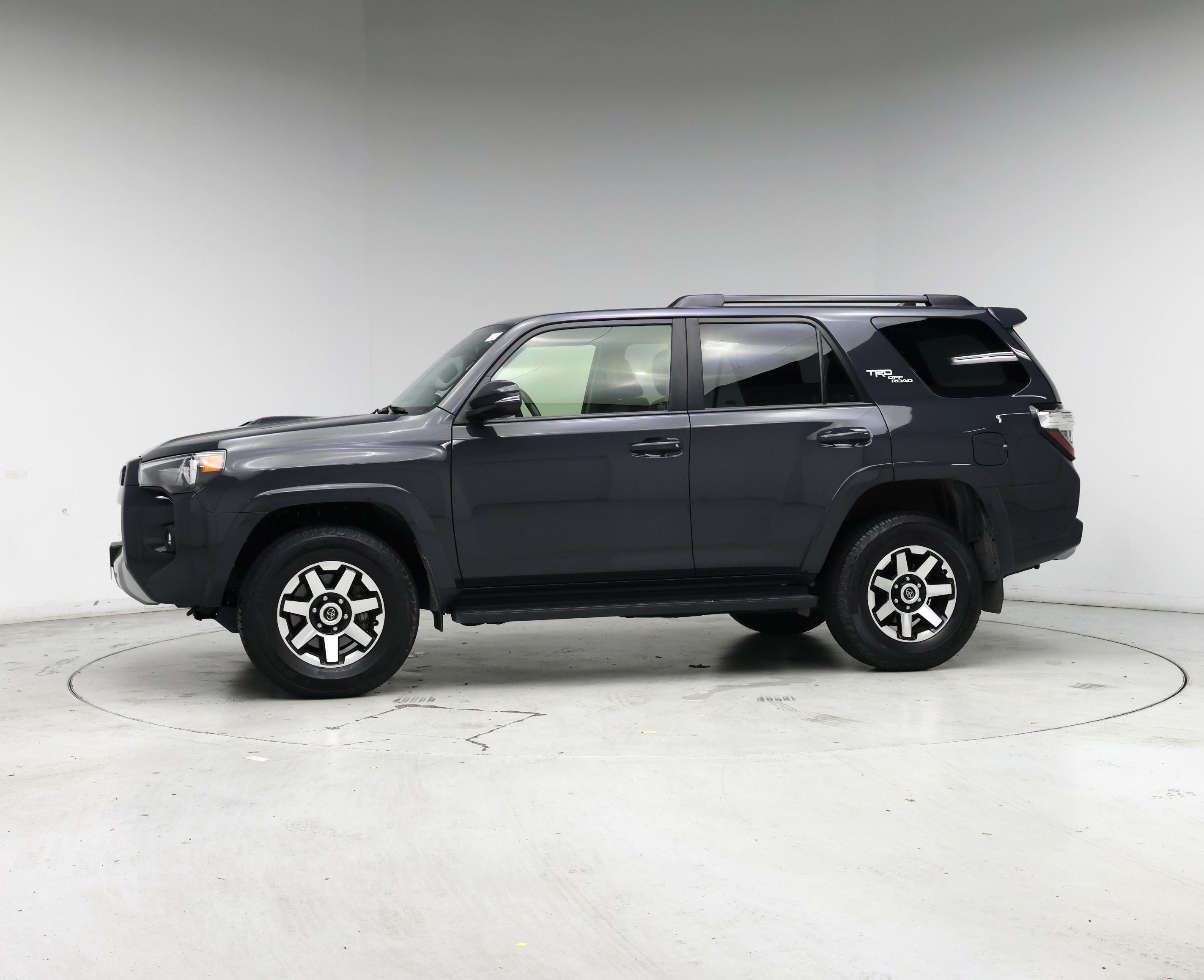 Thumbnail: 2024 Toyota 4Runner - 3