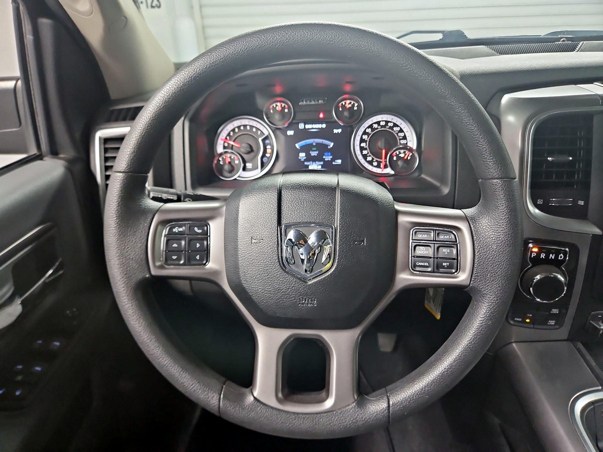 Thumbnail: 2023 RAM 1500 Classic - 10