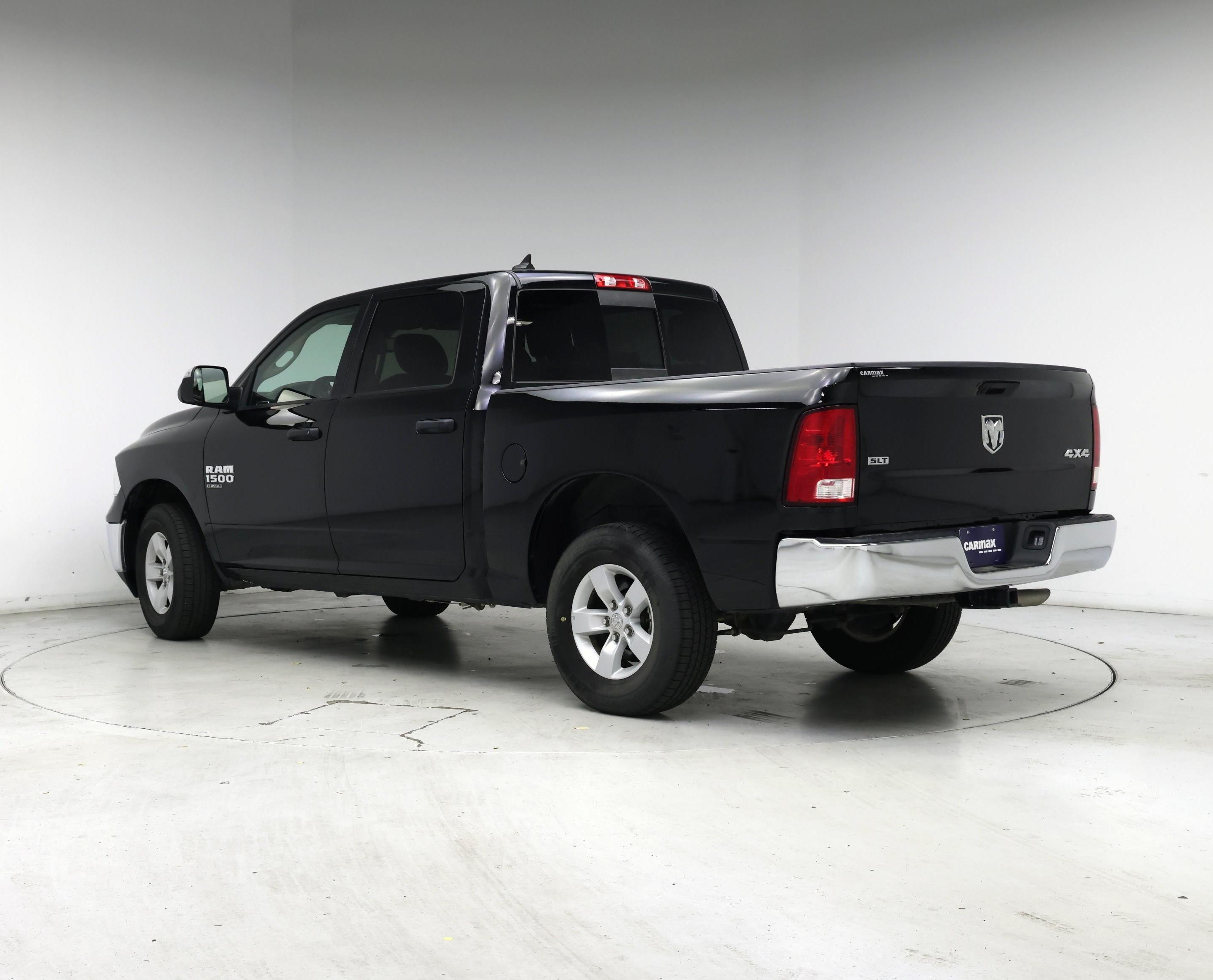 Thumbnail: 2023 RAM 1500 Classic - 2