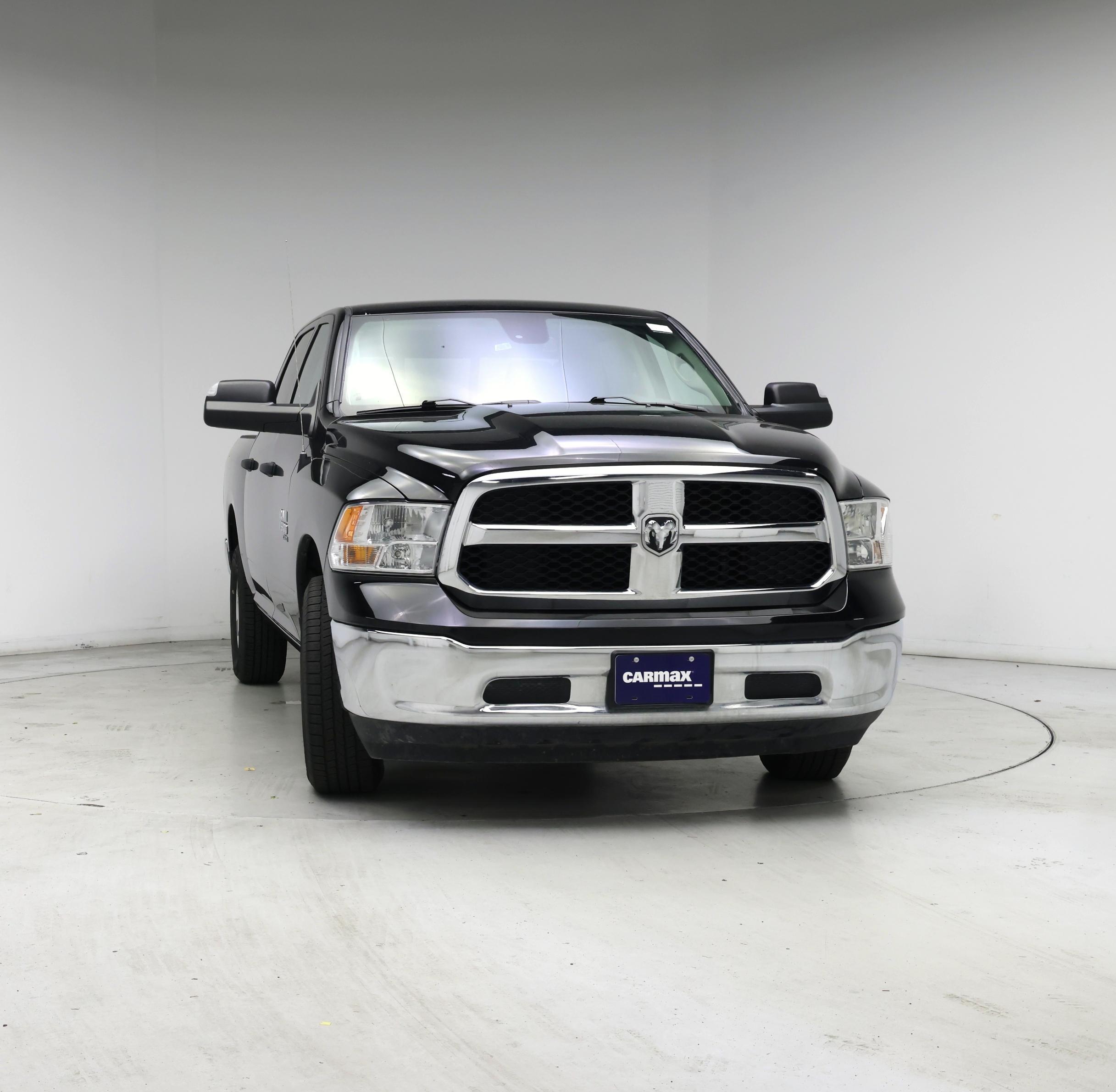 Thumbnail: 2023 RAM 1500 Classic - 5