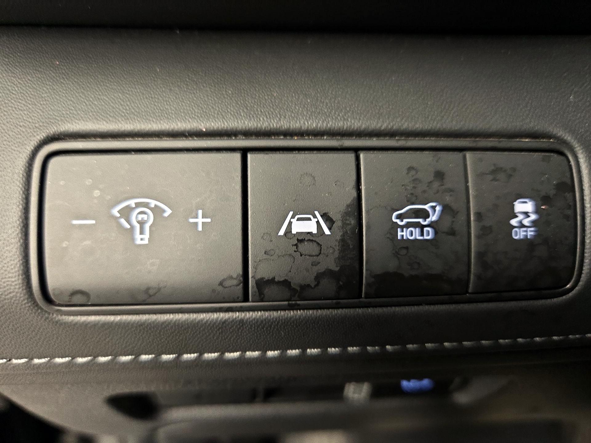 Thumbnail: 2023 Hyundai Santa Fe - 13