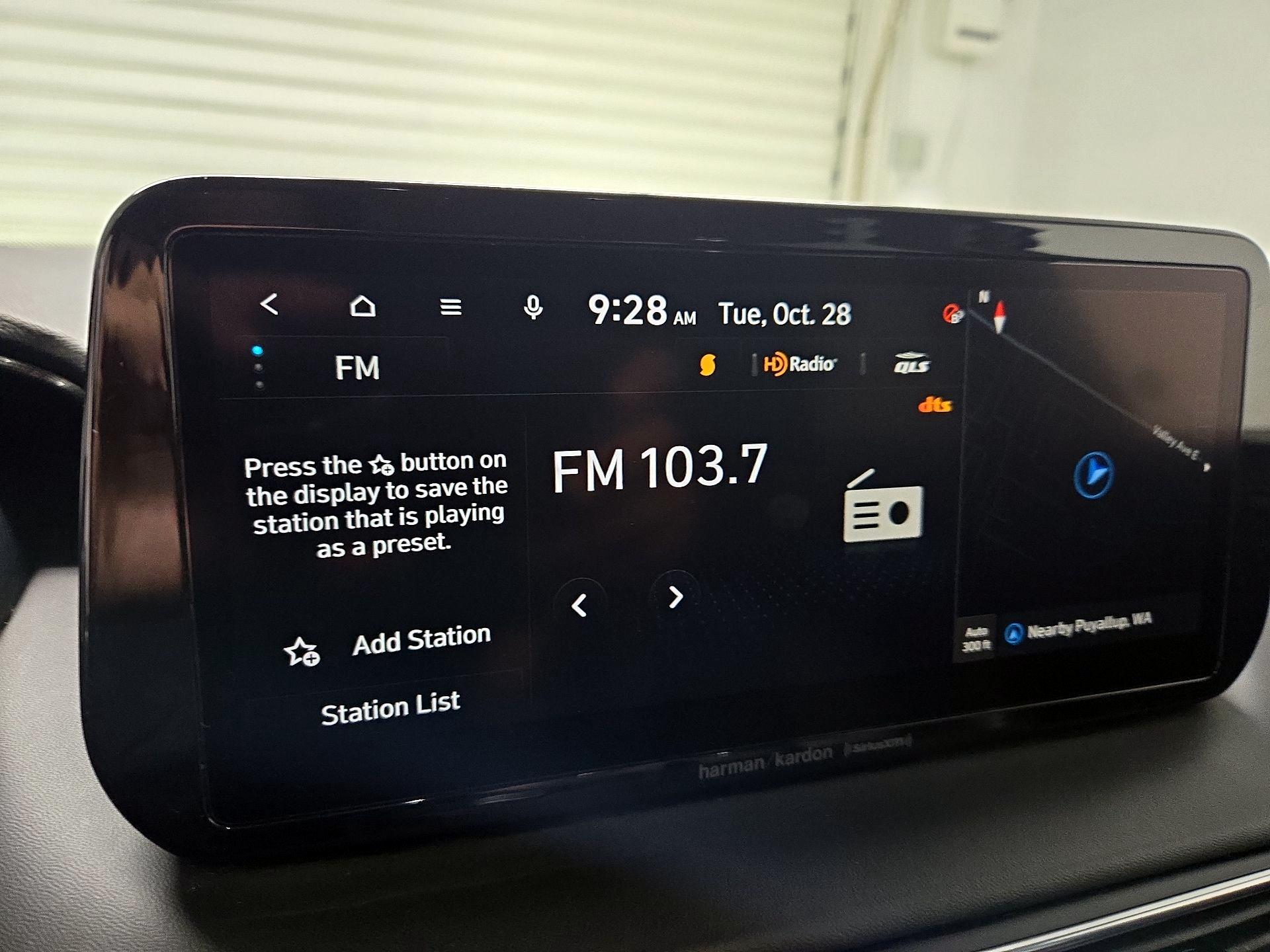 Thumbnail: 2023 Hyundai Santa Fe - 16