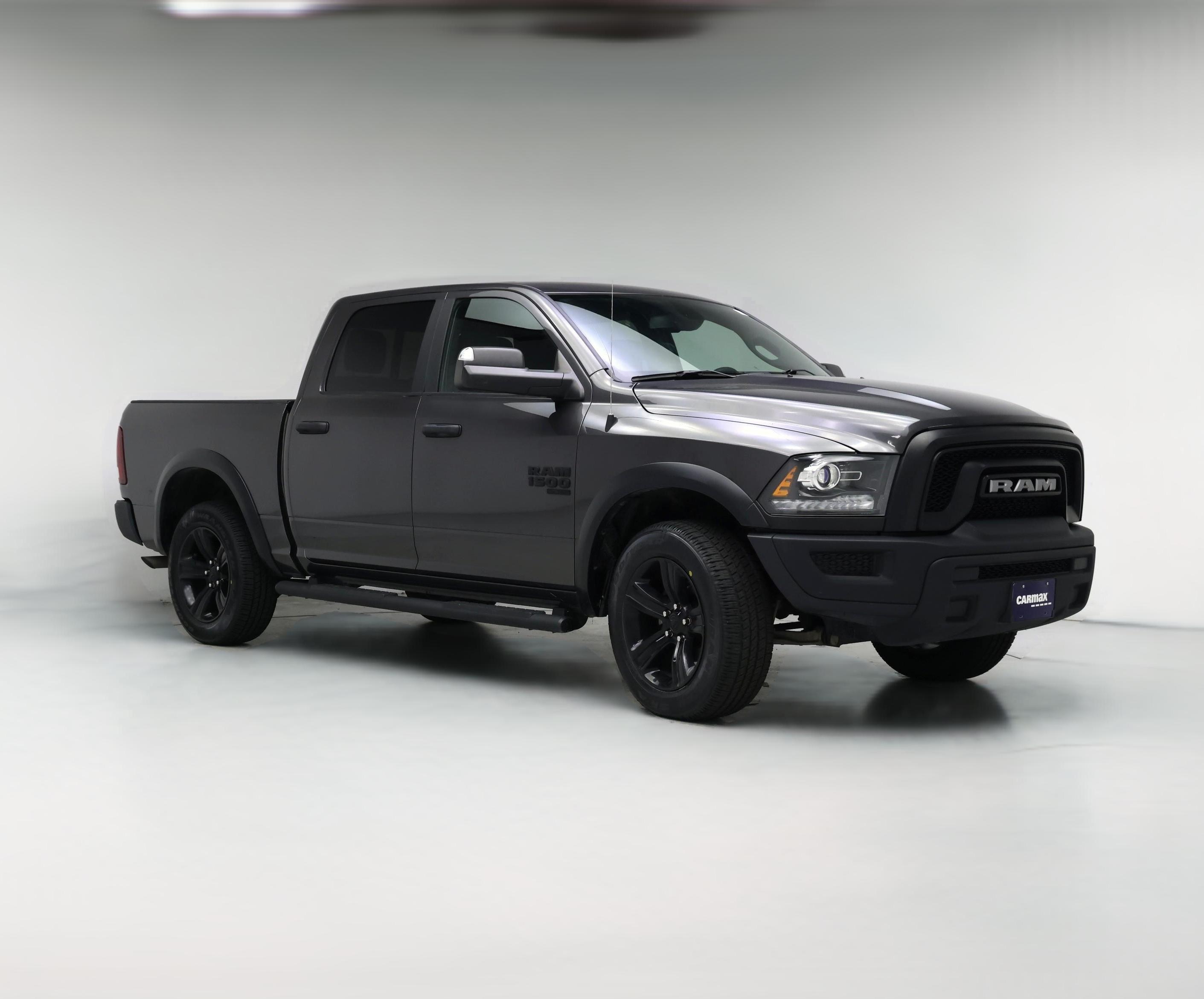Thumbnail: 2023 RAM 1500 Classic - 1