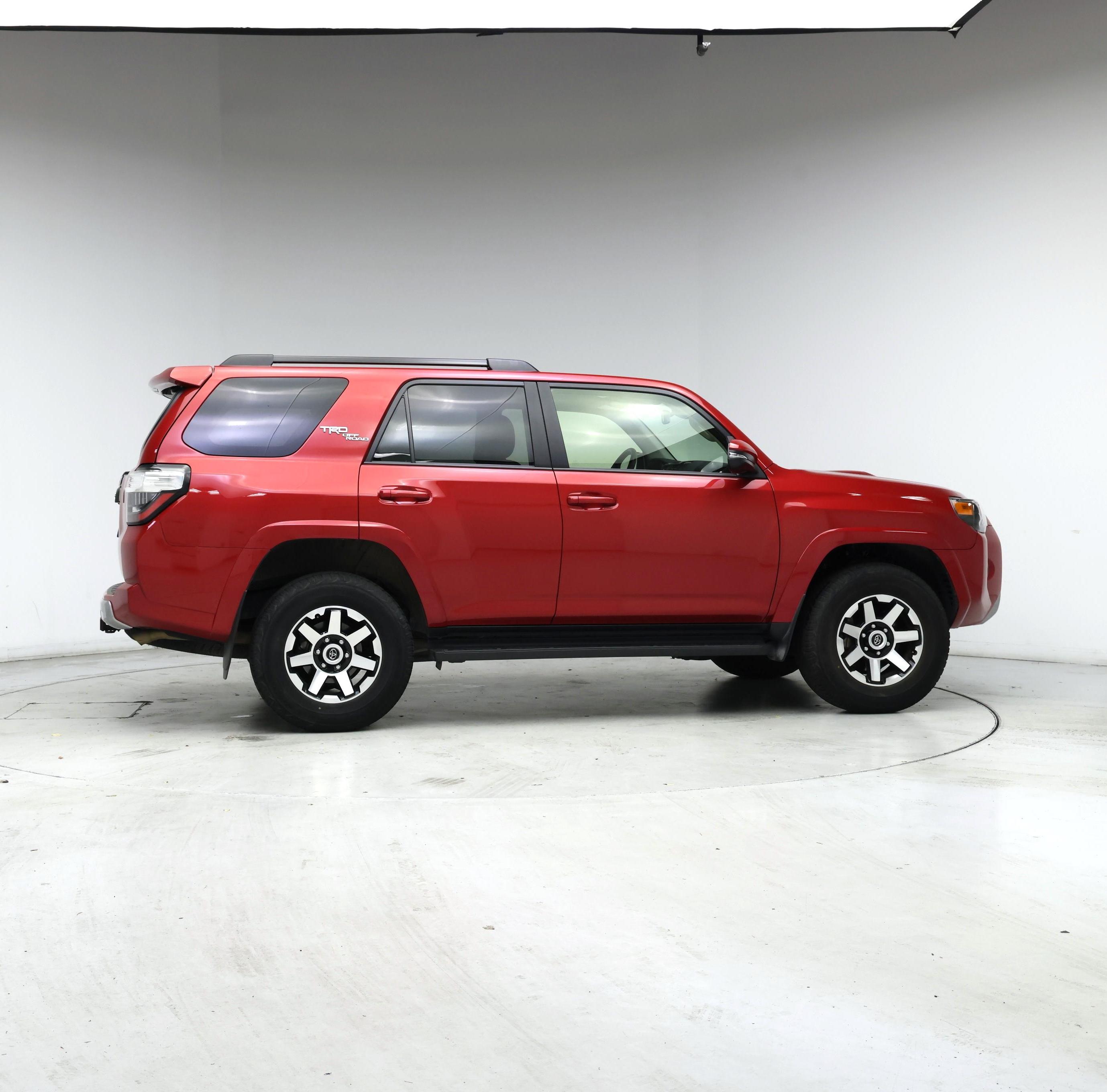 Thumbnail: 2024 Toyota 4Runner - 7