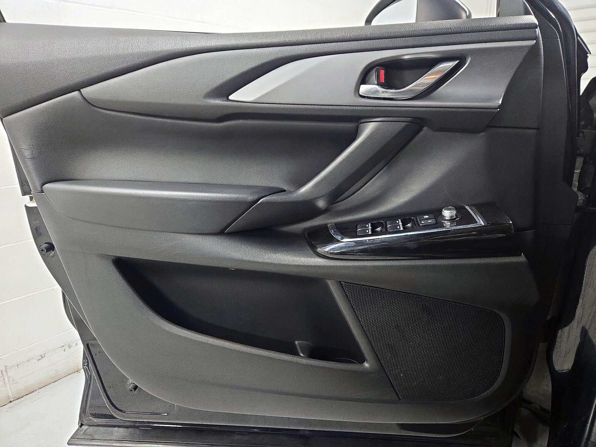 Thumbnail: 2023 Mazda CX-9 - 12