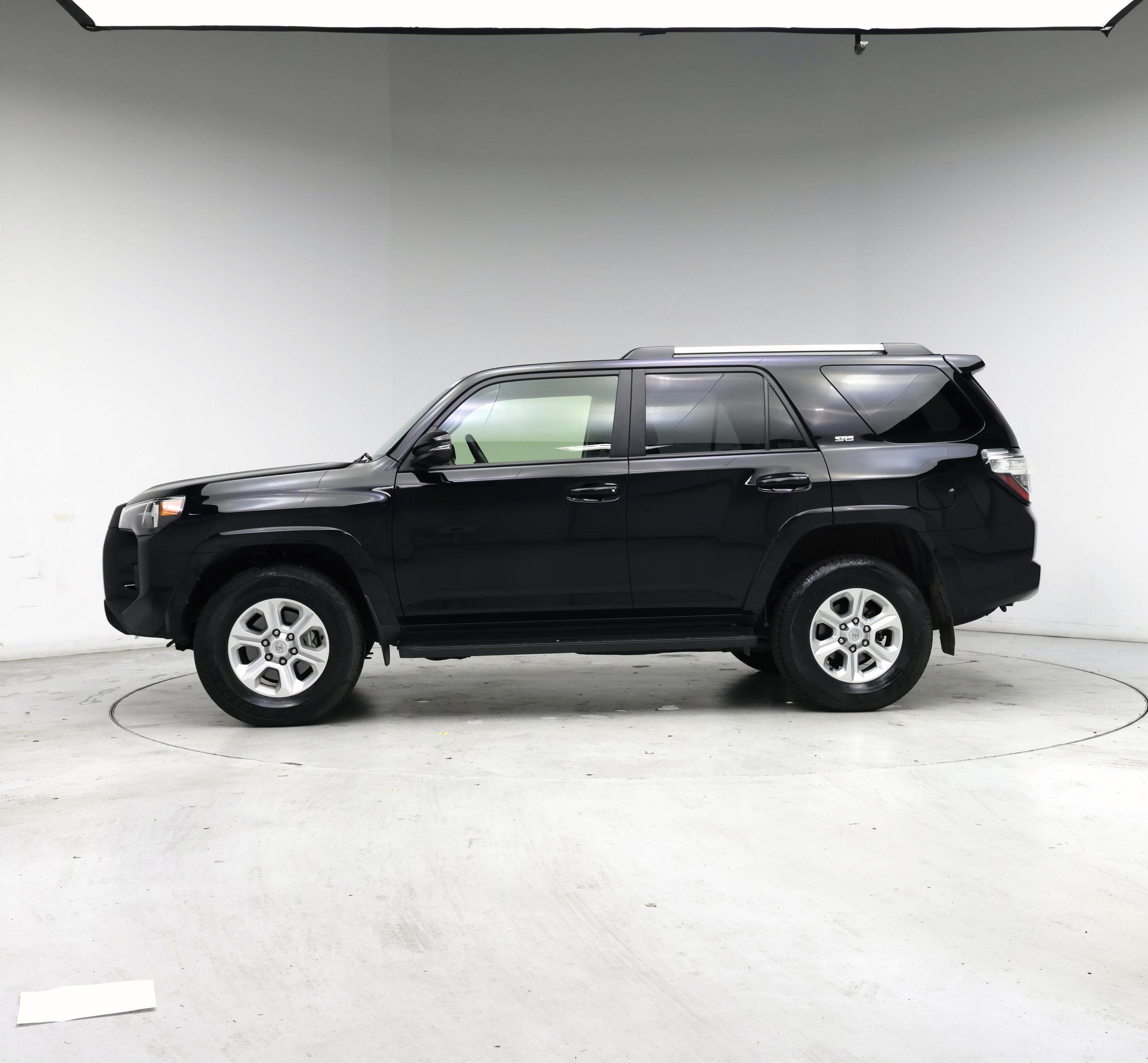 Thumbnail: 2024 Toyota 4Runner - 3