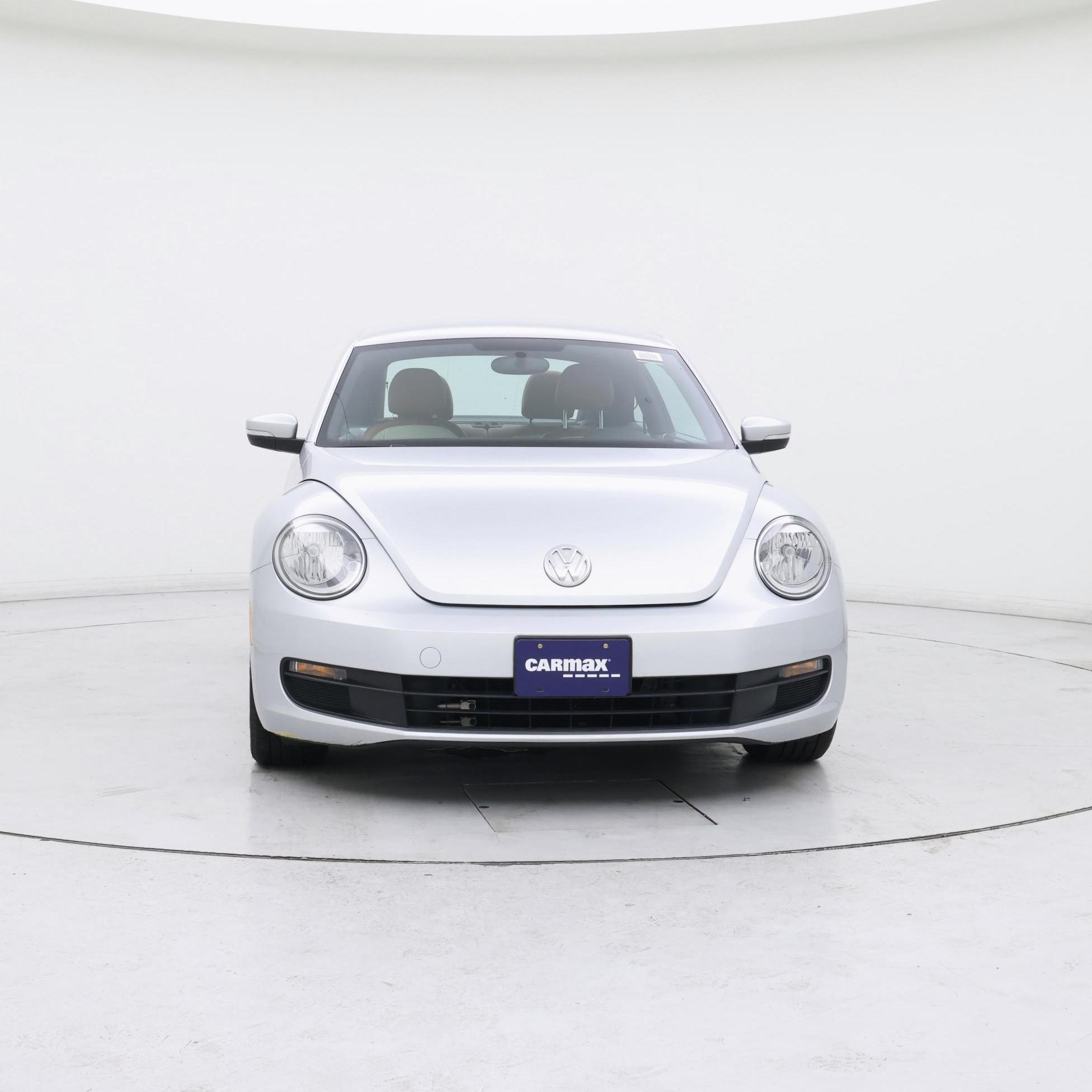 Thumbnail: 2015 Volkswagen Beetle - 5