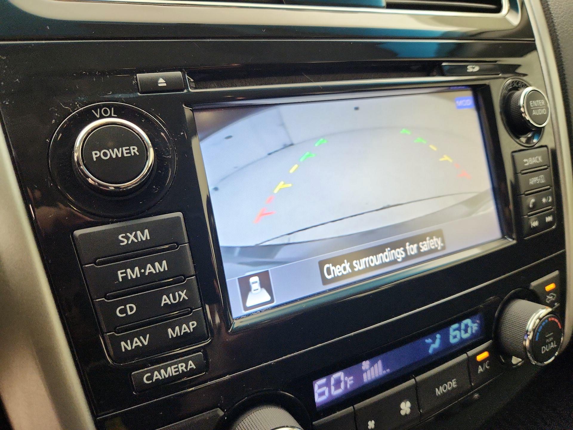 Thumbnail: 2015 Nissan Altima - 15