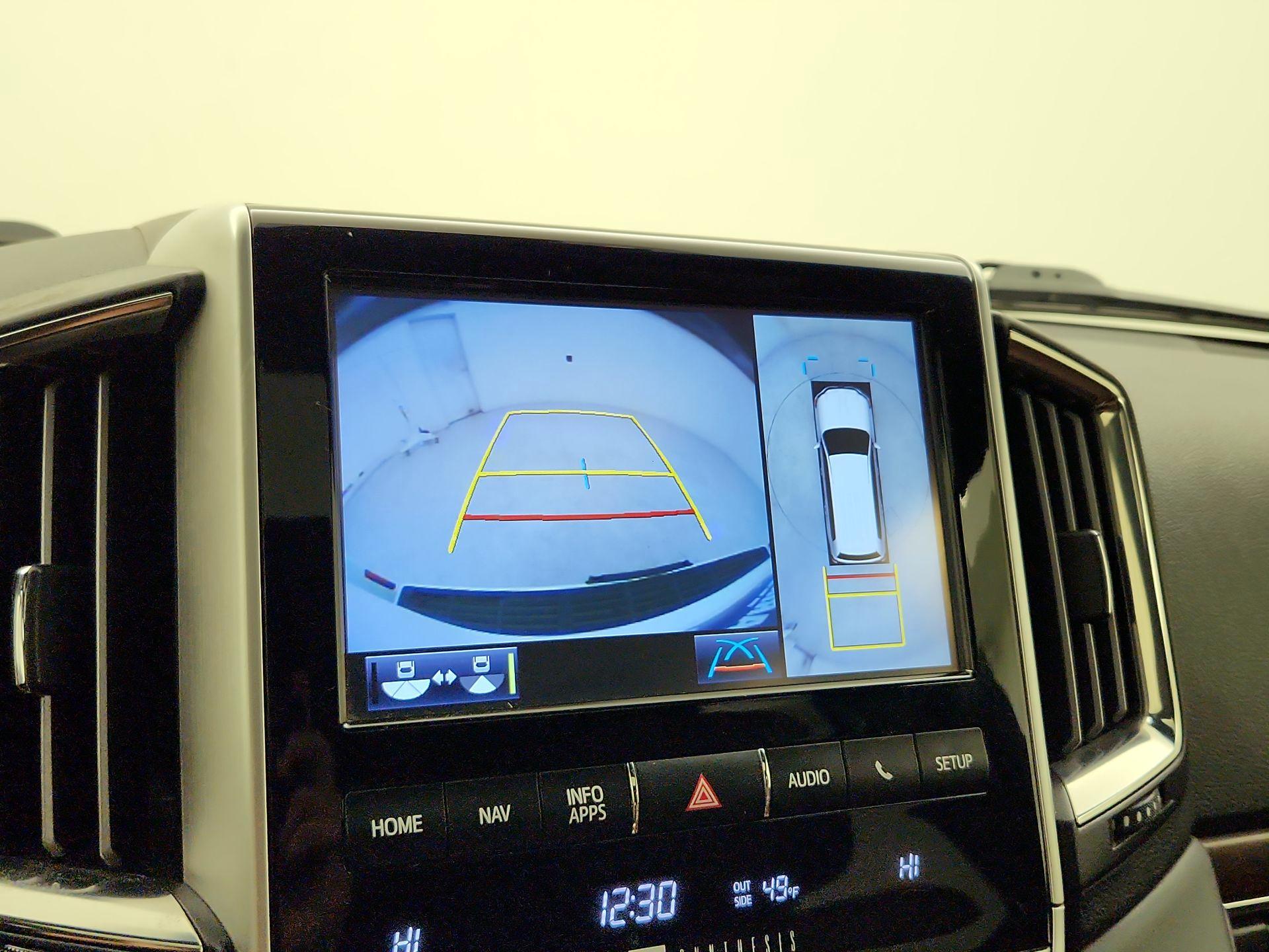 Thumbnail: 2016 Toyota Land Cruiser - 15