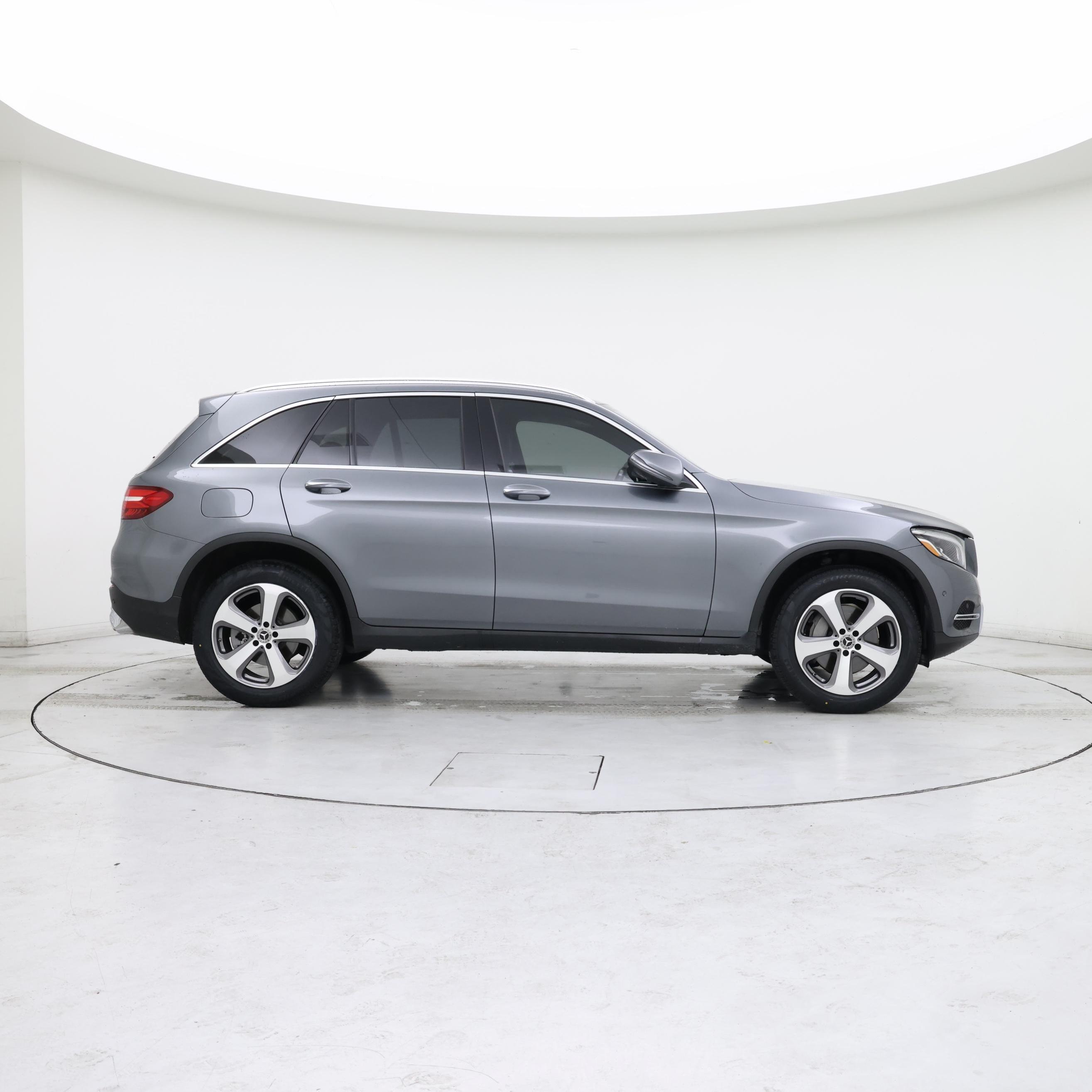Thumbnail: 2018 Mercedes-Benz GLC - 7