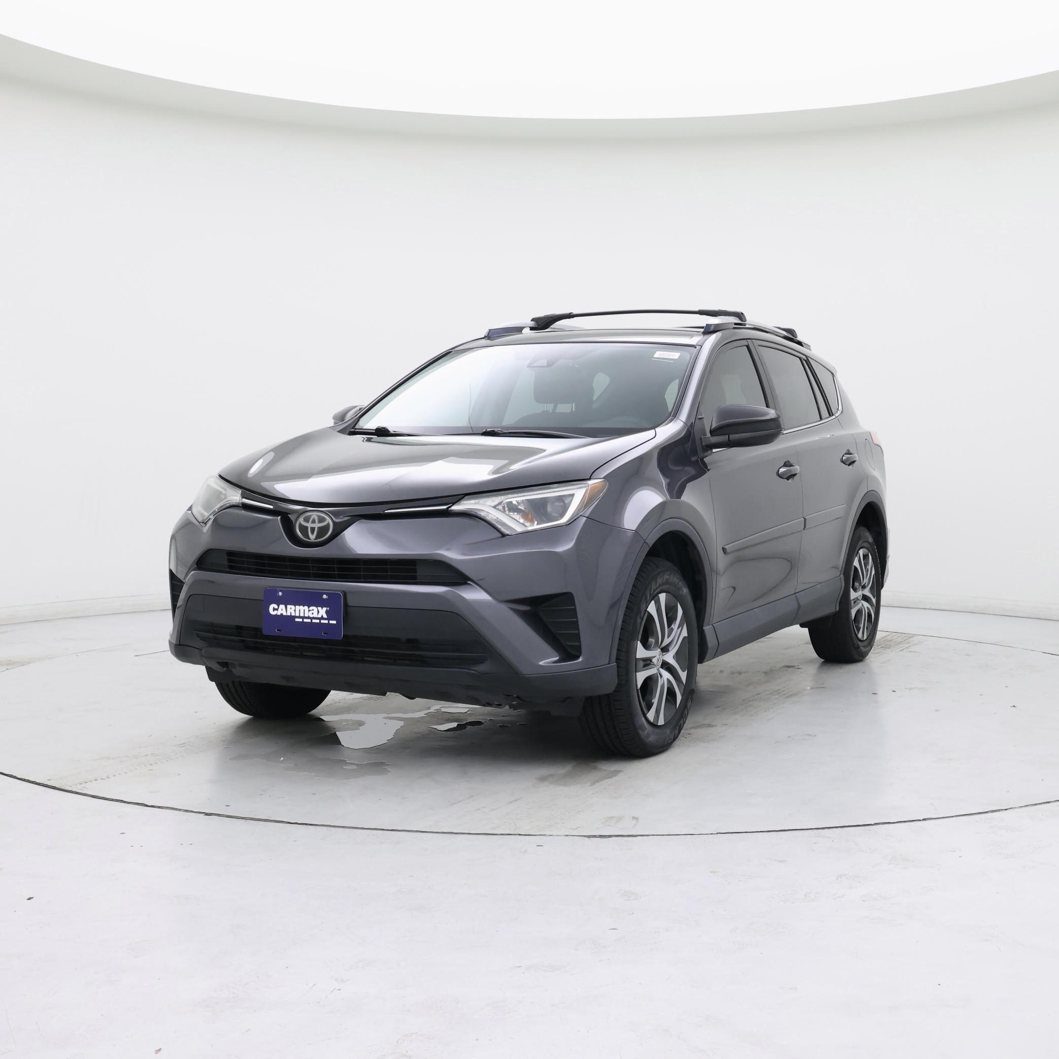 Thumbnail: 2018 Toyota RAV4 - 4