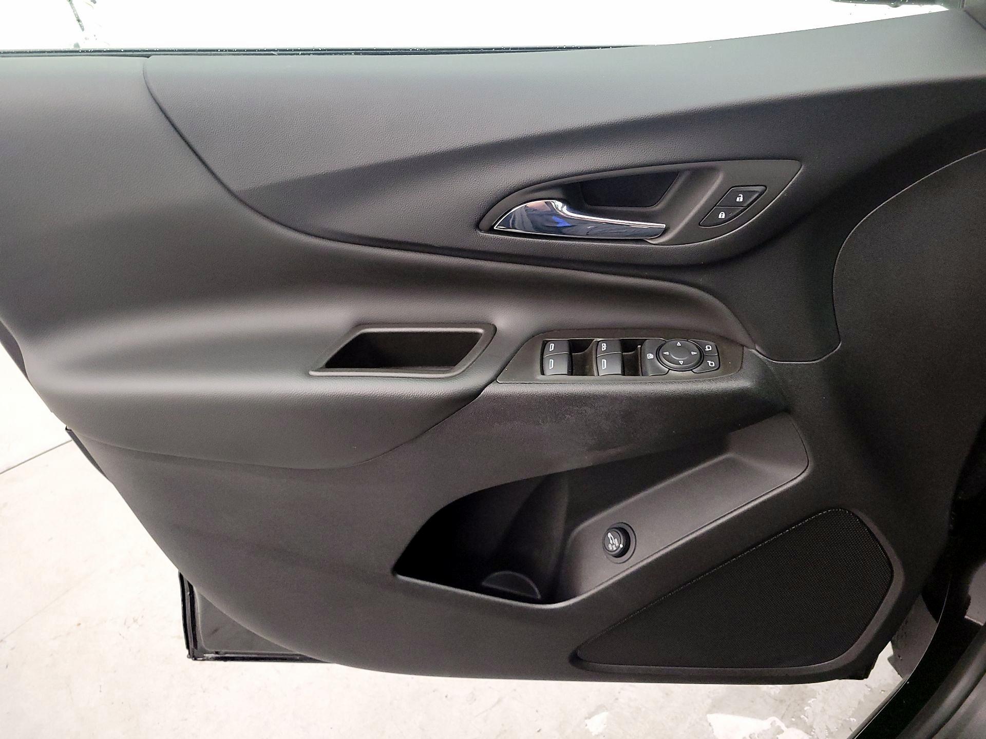 Thumbnail: 2023 Chevrolet Equinox - 12