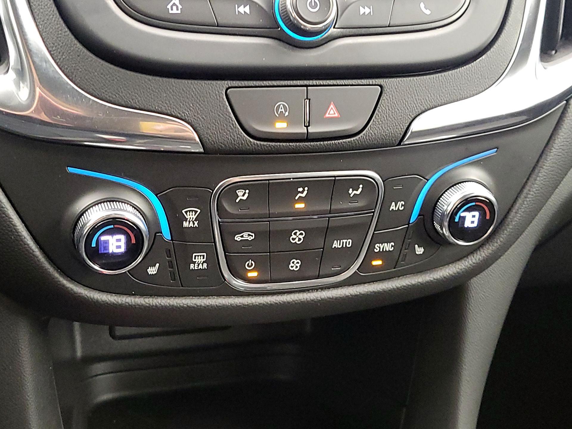 Thumbnail: 2023 Chevrolet Equinox - 16