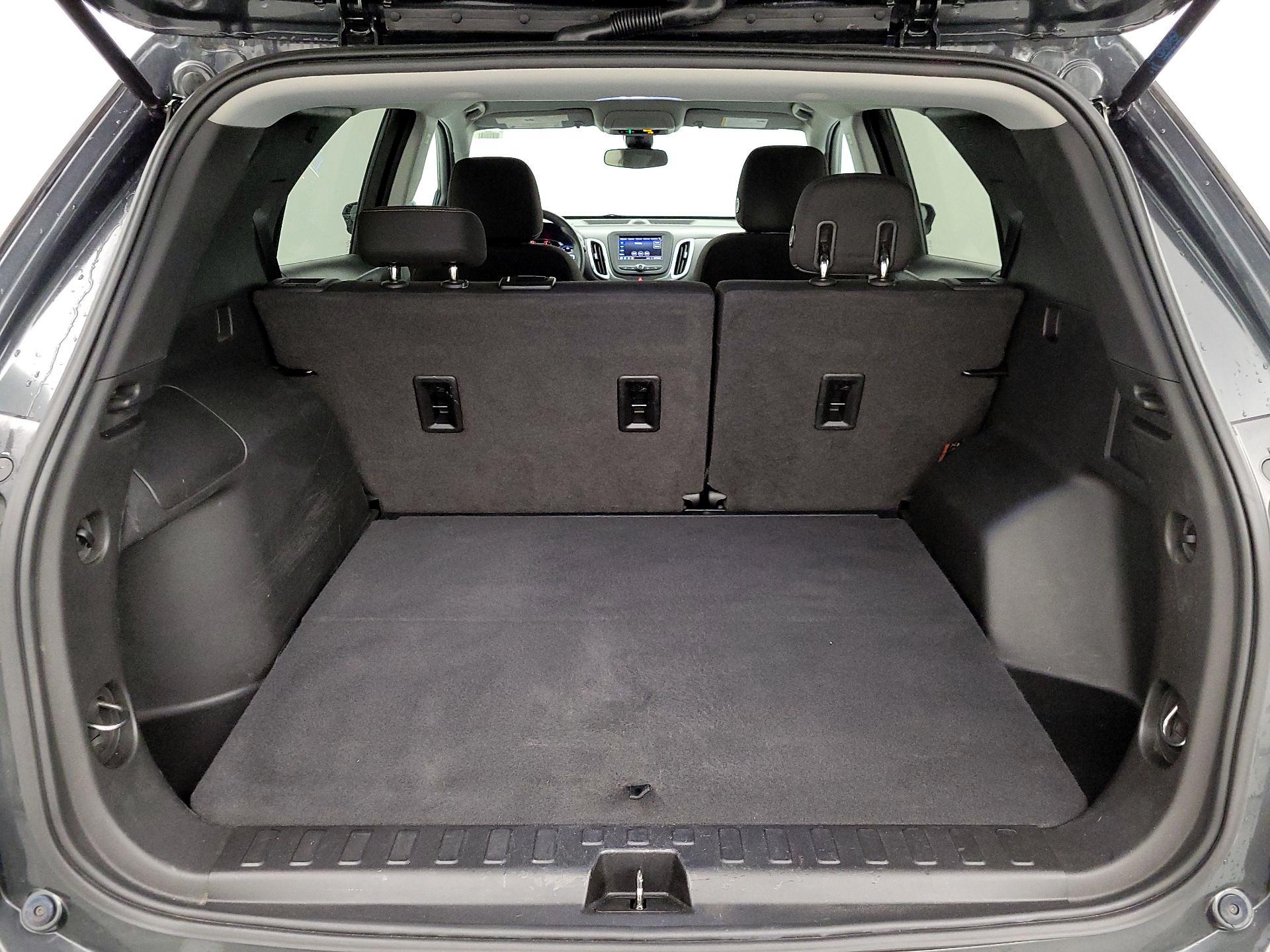 Thumbnail: 2020 Chevrolet Equinox - 20
