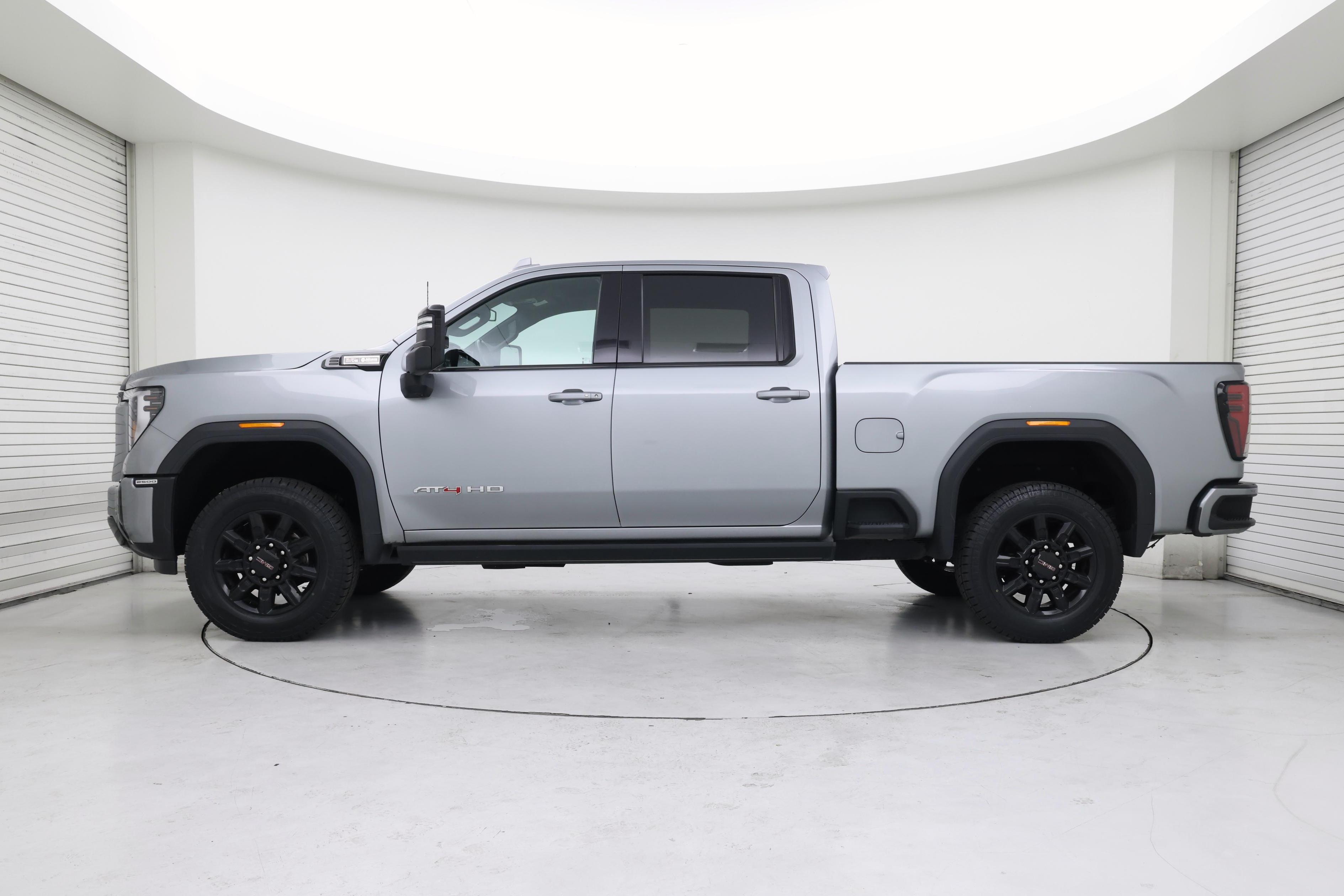 Thumbnail: 2024 GMC Sierra 2500 - 3