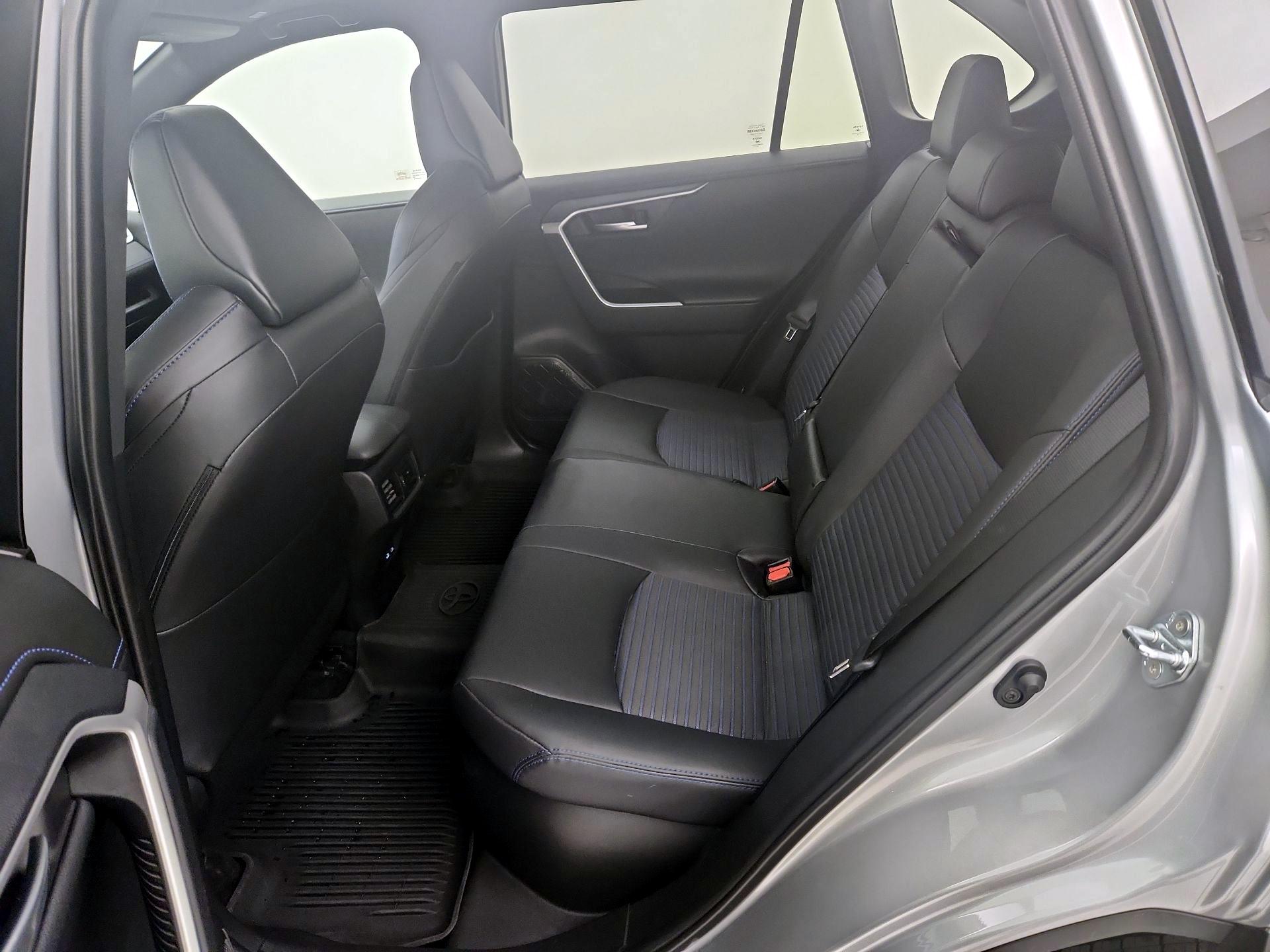 Thumbnail: 2024 Toyota RAV4 - 20