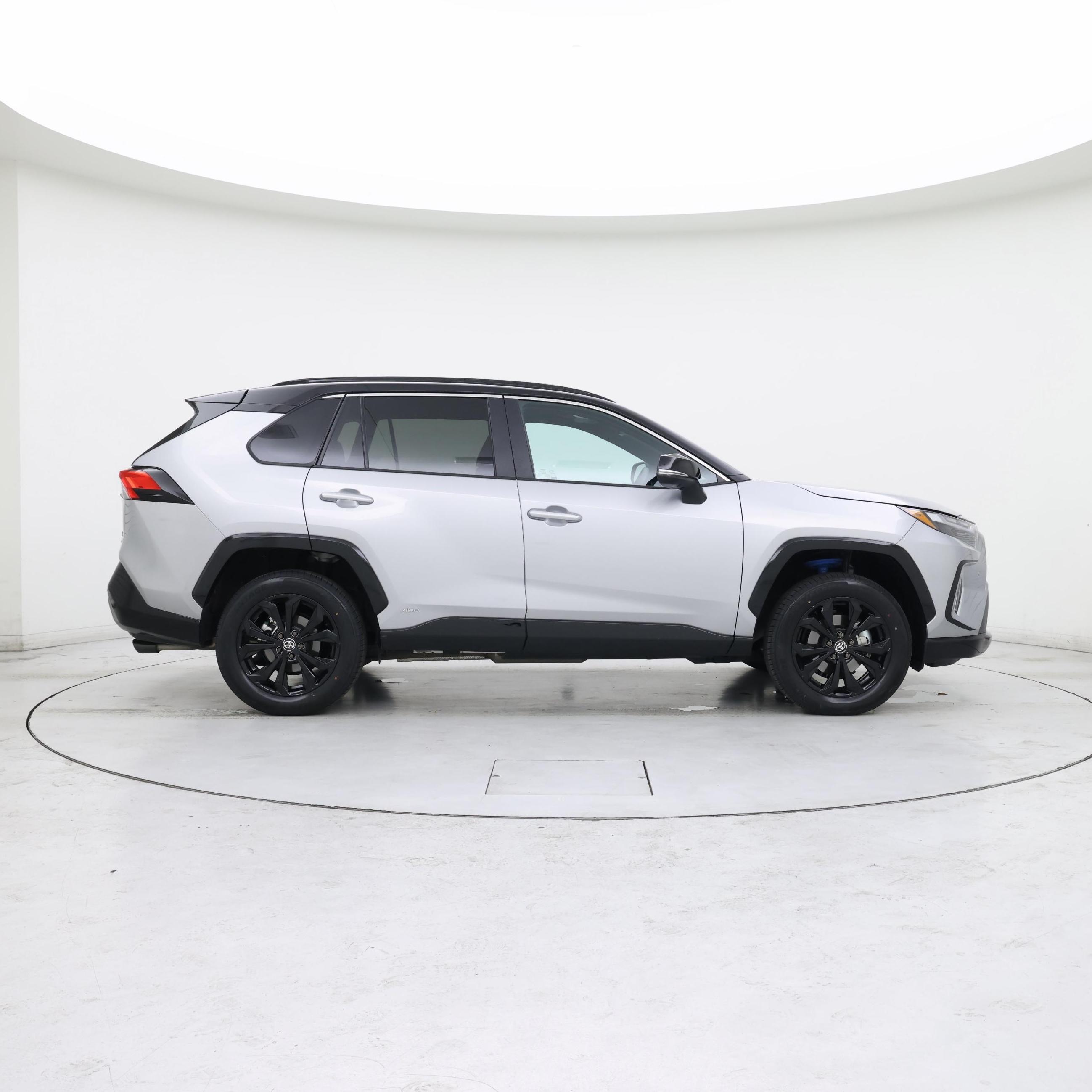 Thumbnail: 2024 Toyota RAV4 - 7
