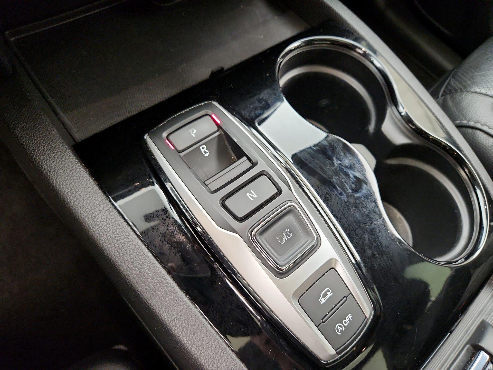 Thumbnail: 2018 Honda Pilot - 18