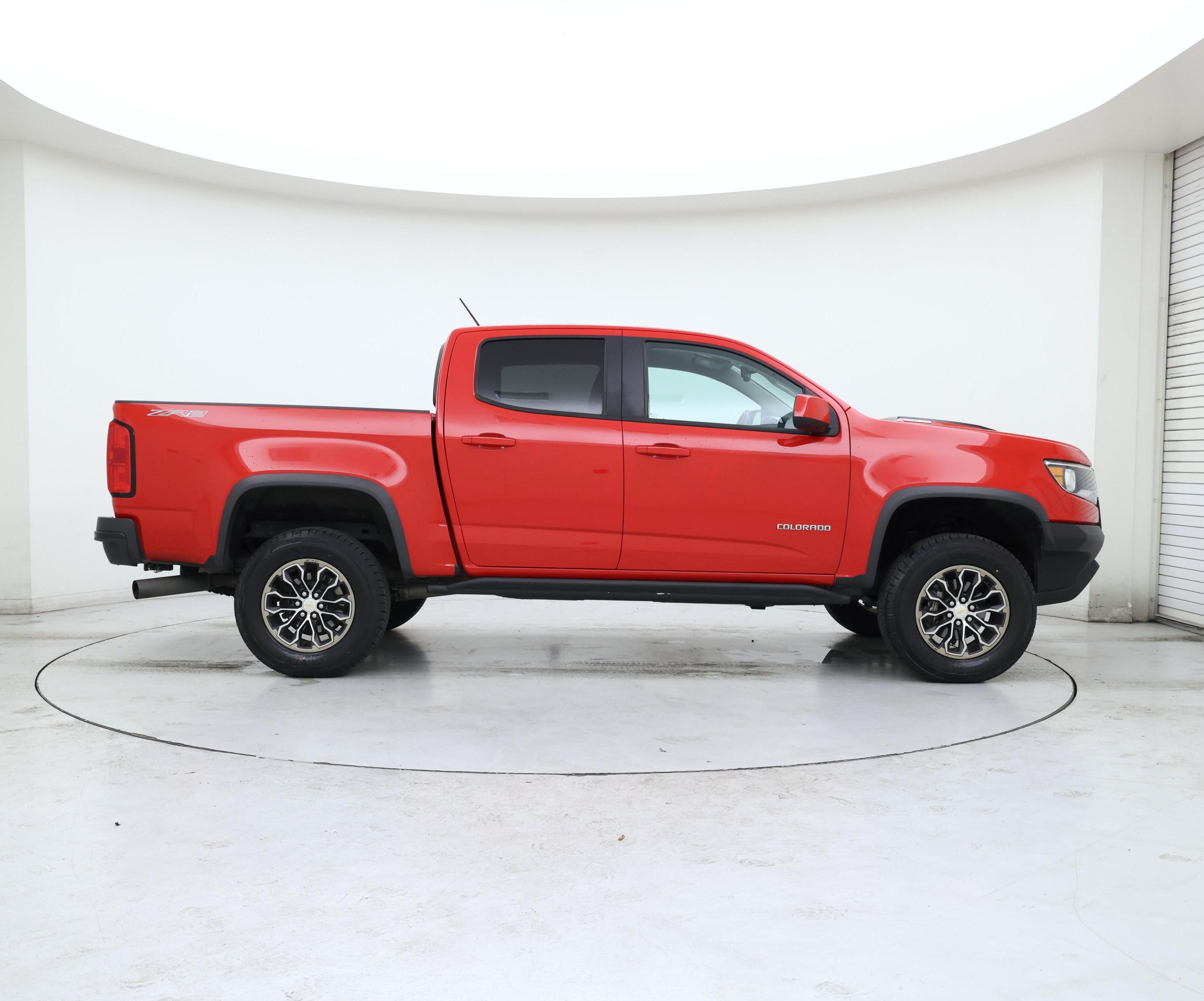Thumbnail: 2018 Chevrolet Colorado - 7