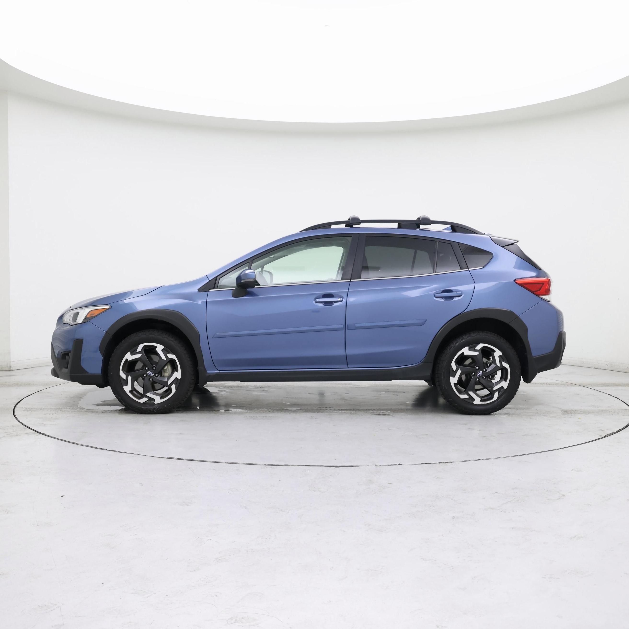 Thumbnail: 2022 Subaru Crosstrek - 3