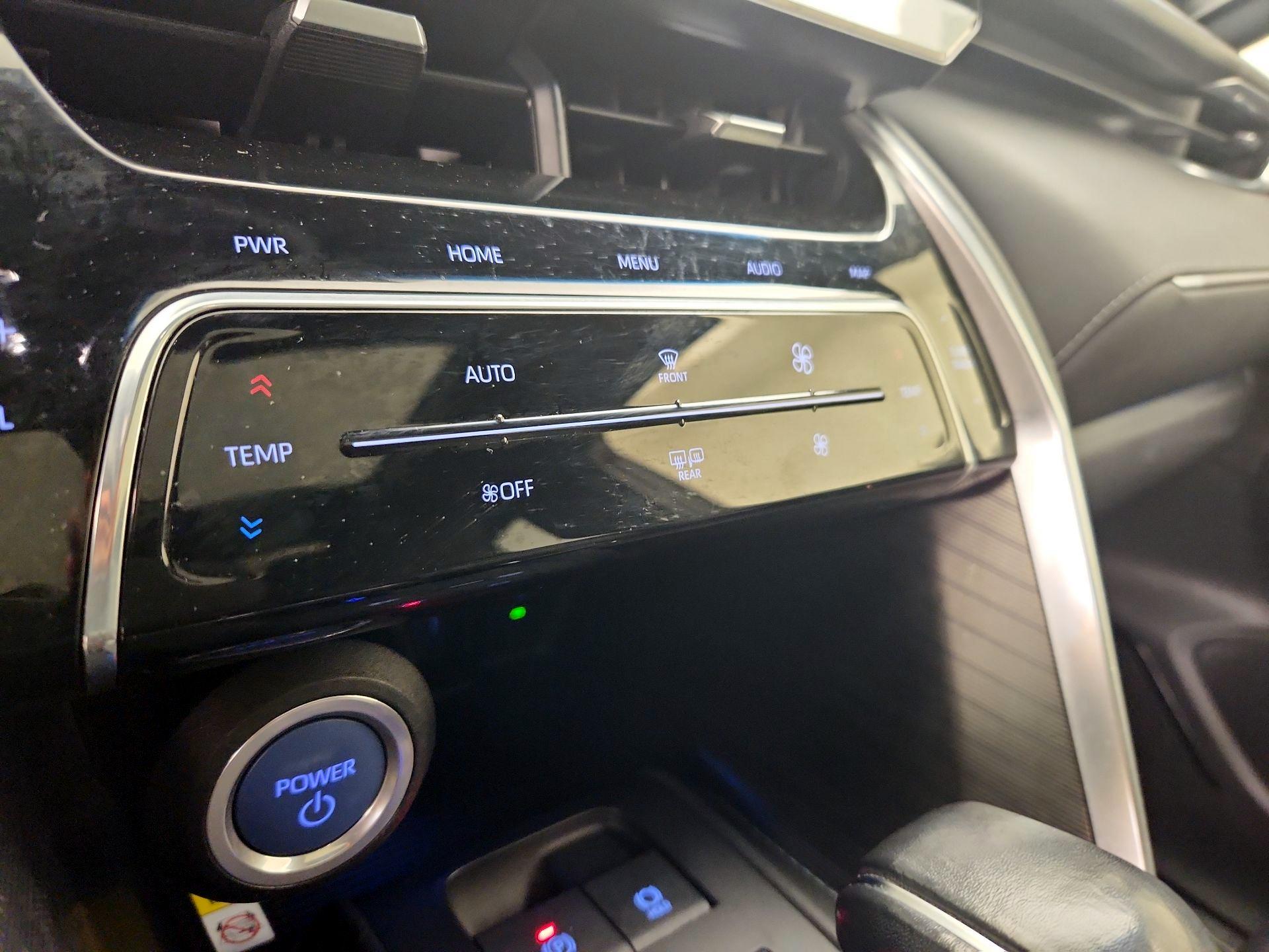 Thumbnail: 2021 Toyota Venza - 17