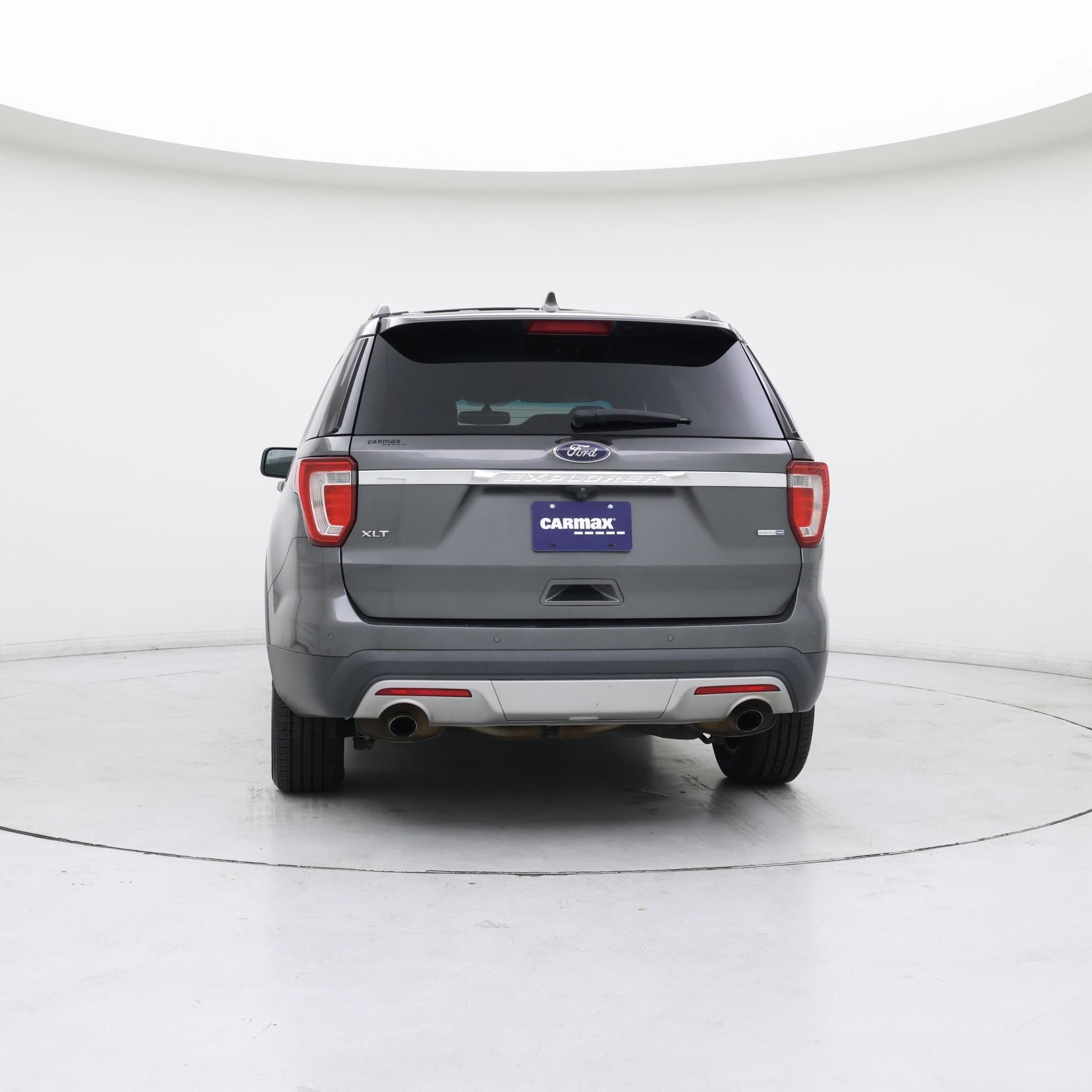 Thumbnail: 2016 Ford Explorer - 6