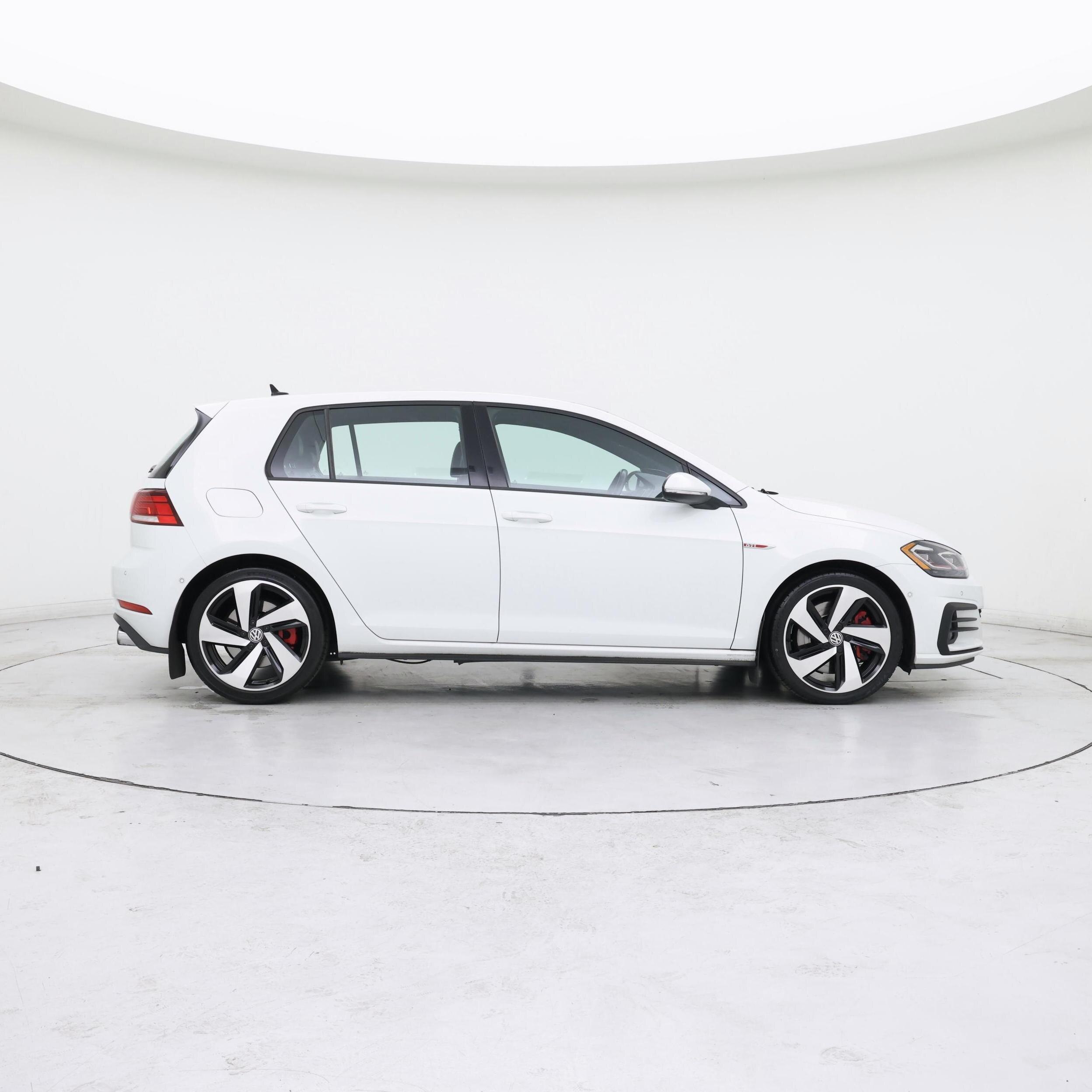 Thumbnail: 2018 Volkswagen Golf - 7