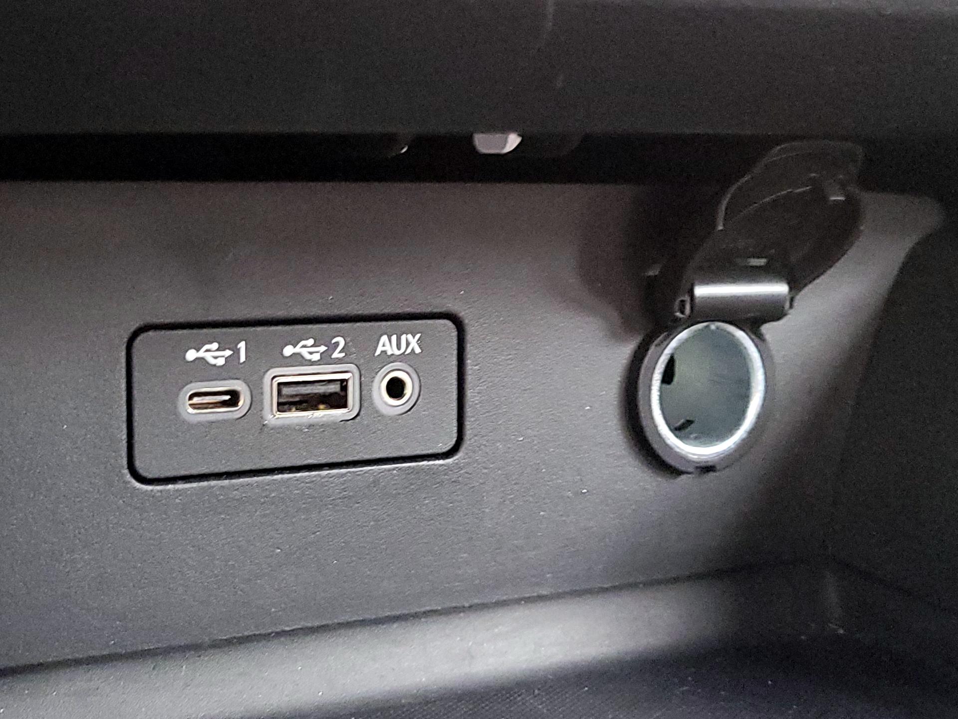 Thumbnail: 2020 Nissan Altima - 18