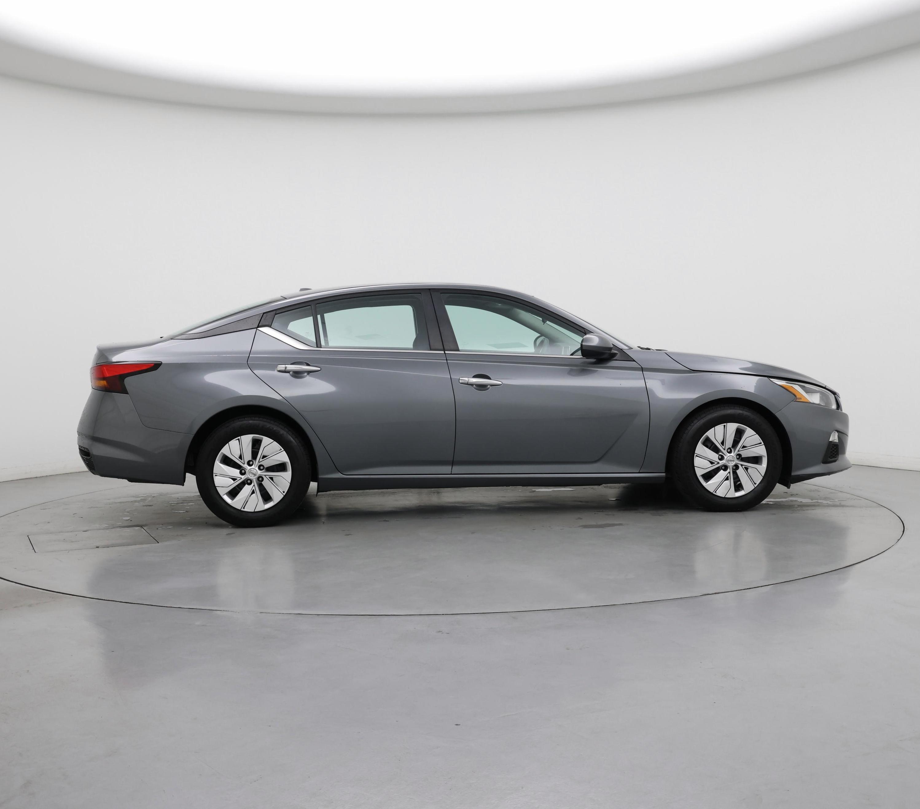 Thumbnail: 2020 Nissan Altima - 7