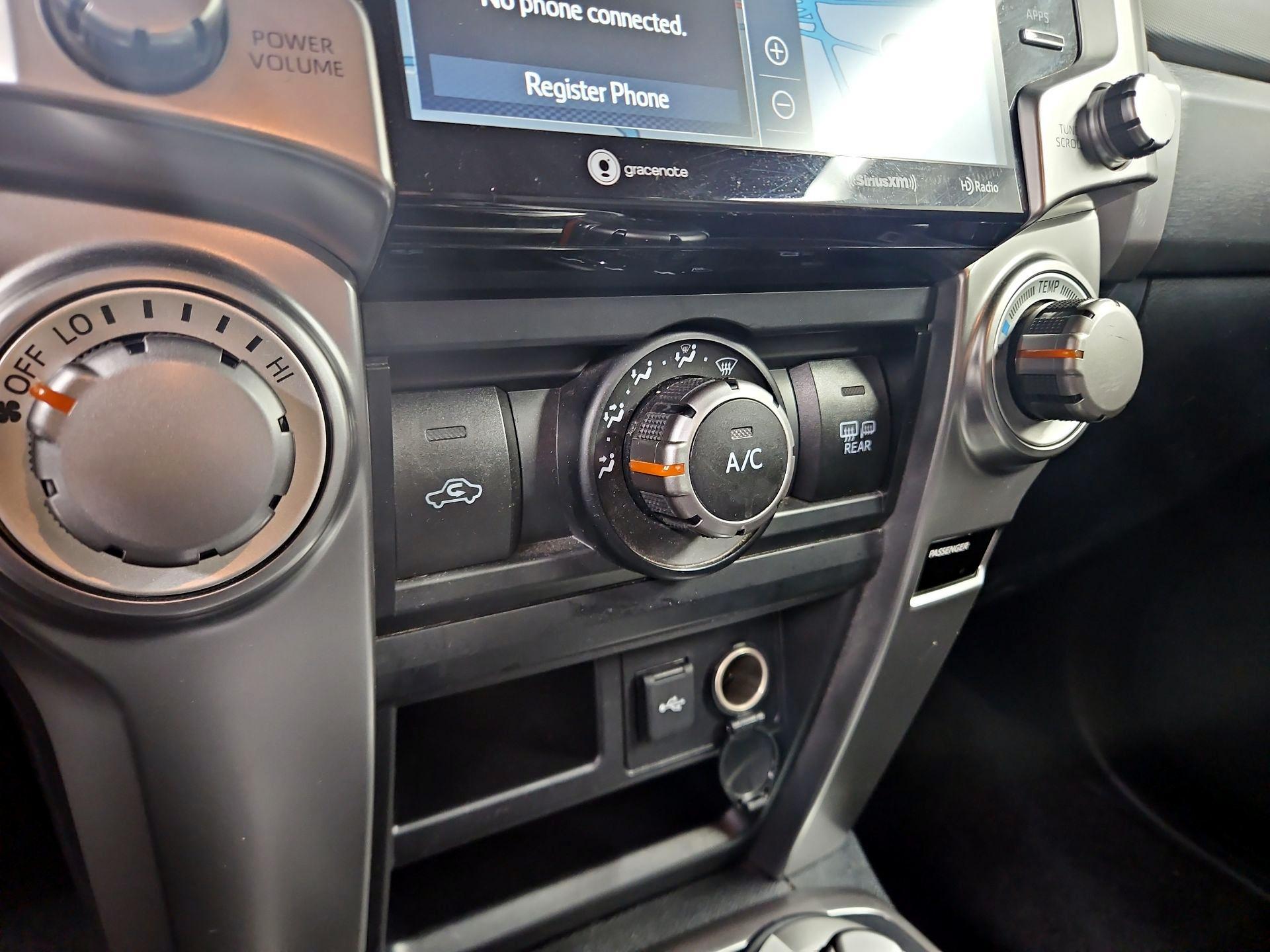 Thumbnail: 2024 Toyota 4Runner - 17