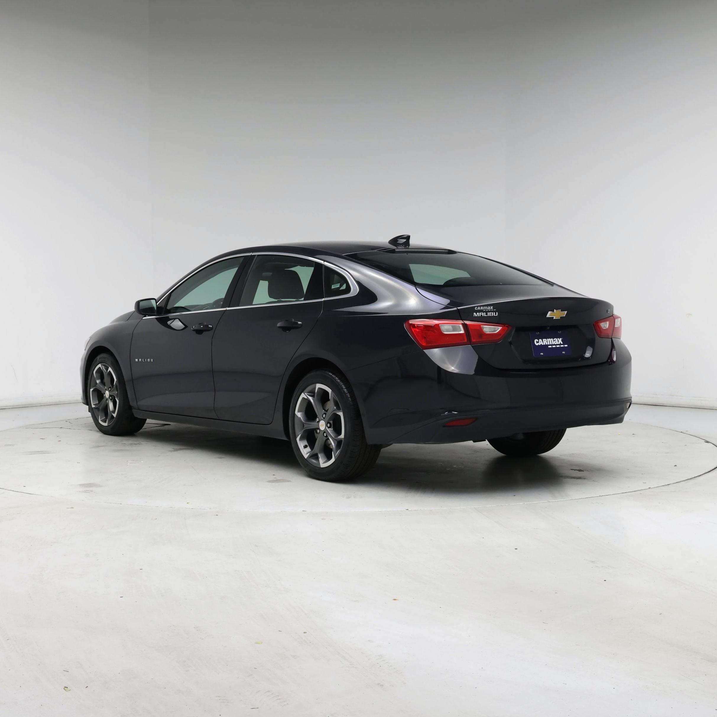 Thumbnail: 2023 Chevrolet Malibu - 2