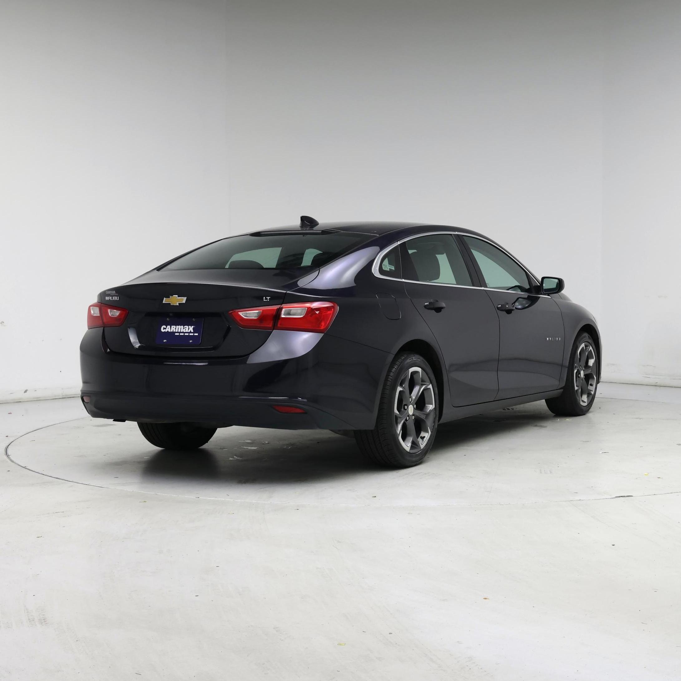 Thumbnail: 2023 Chevrolet Malibu - 8