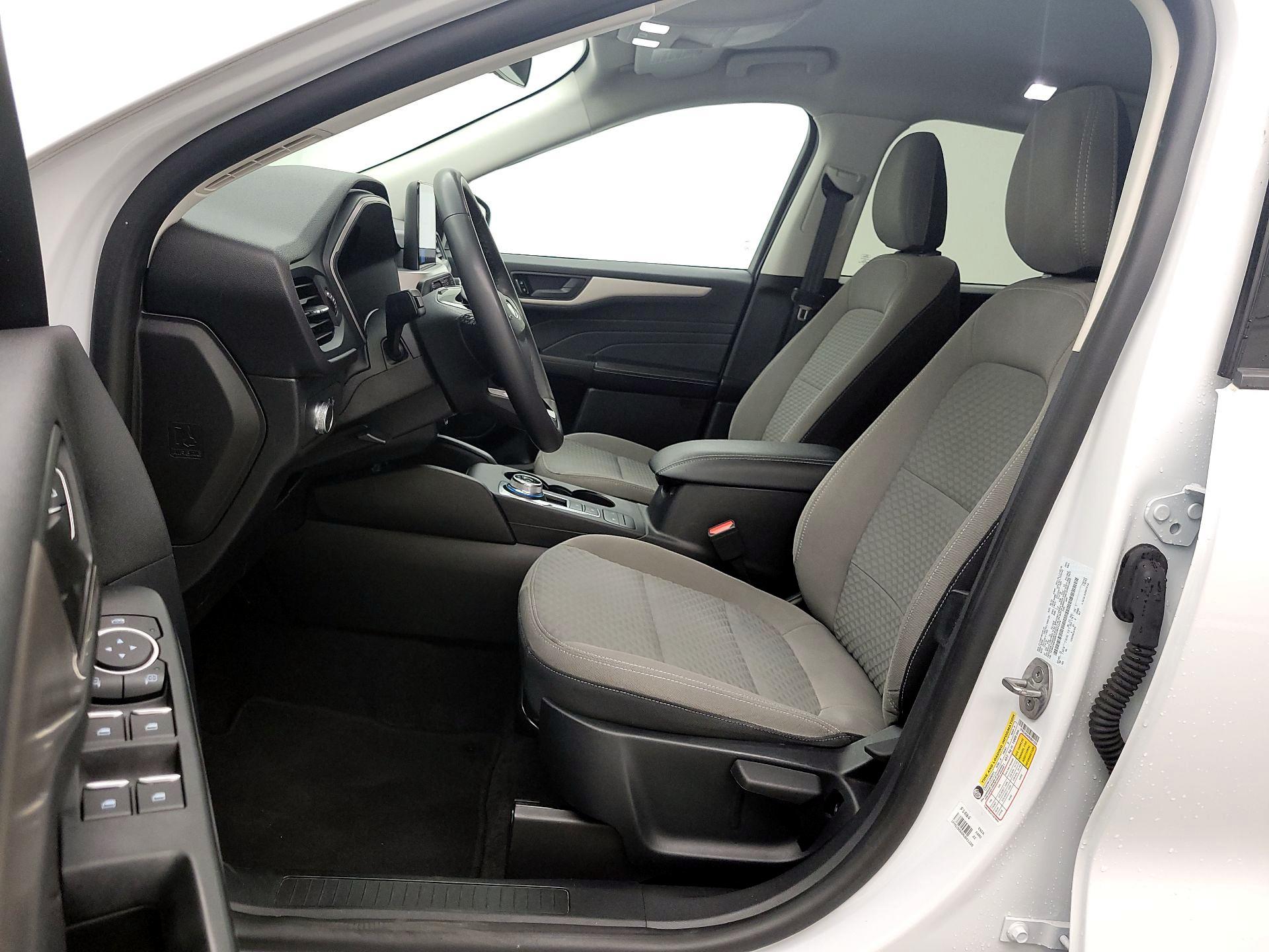 Thumbnail: 2022 Ford Escape - 11