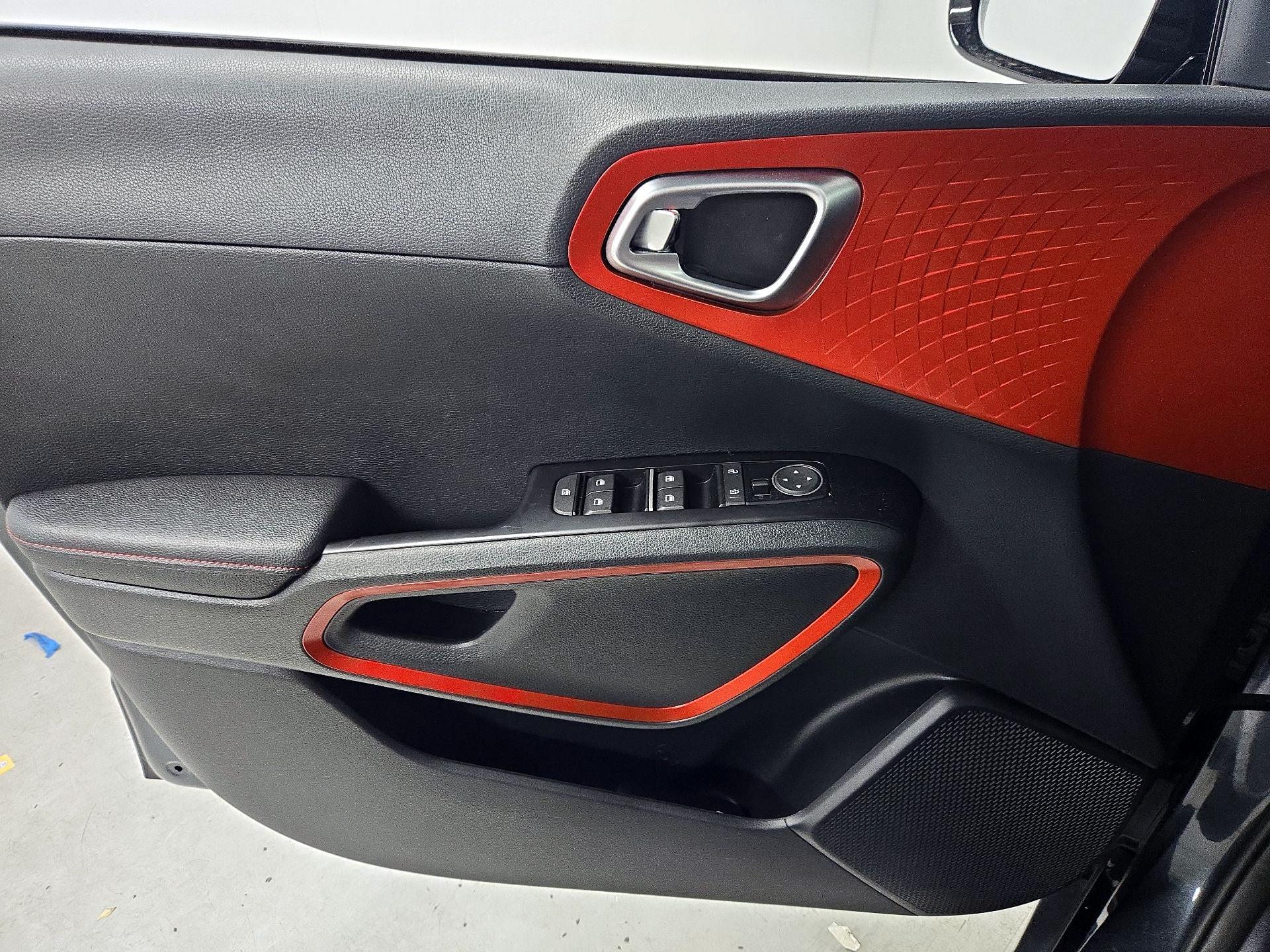 Thumbnail: 2023 Kia Soul - 12