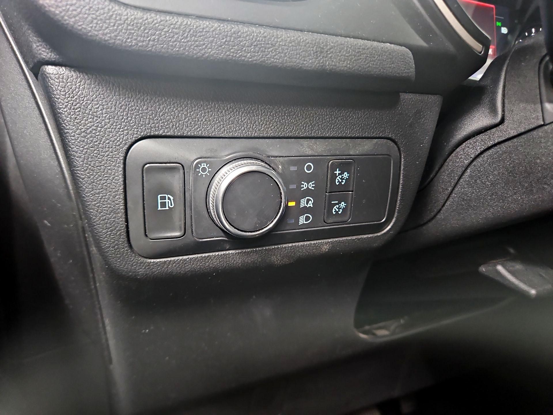 Thumbnail: 2021 Ford Escape - 13
