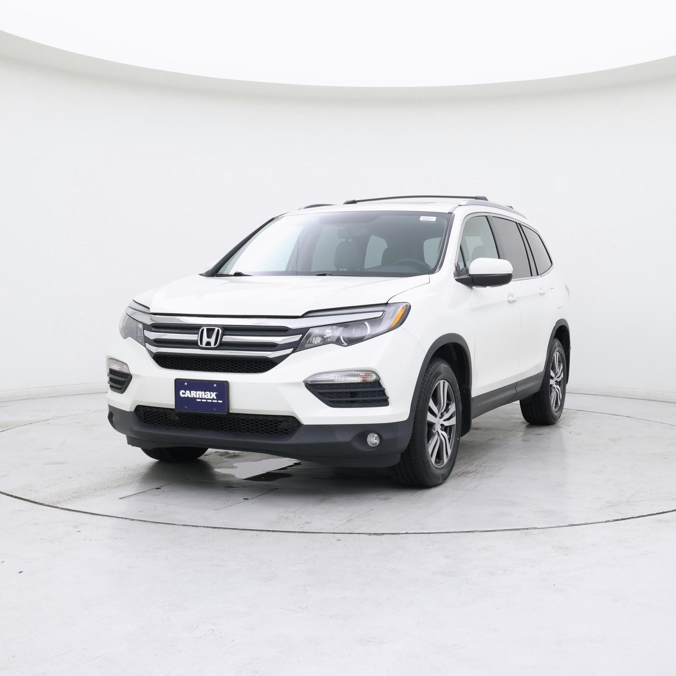 Thumbnail: 2016 Honda Pilot - 4