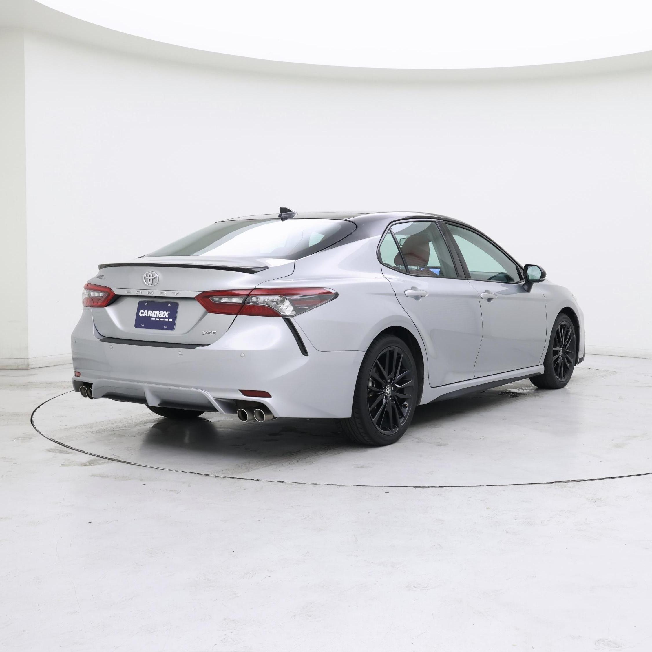 Thumbnail: 2022 Toyota Camry - 8