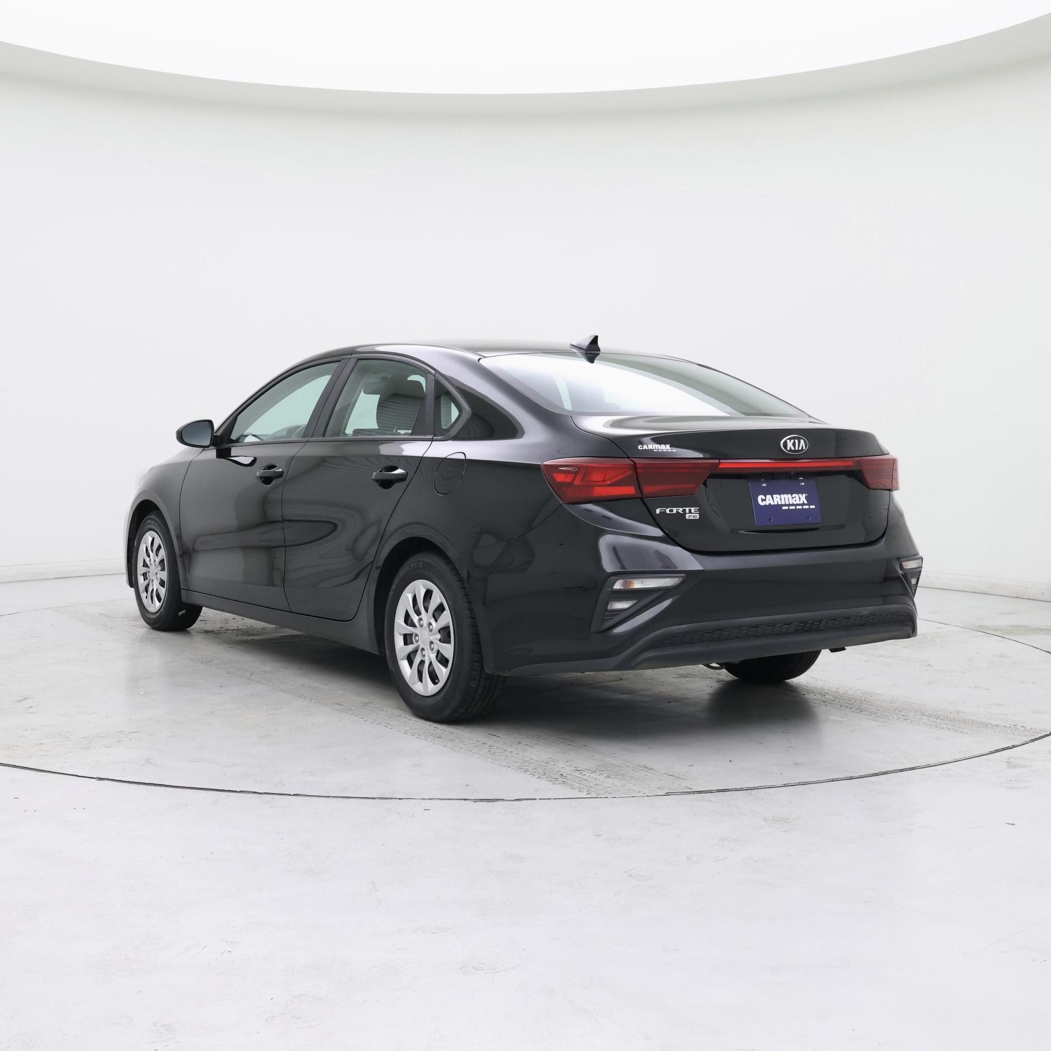 Thumbnail: 2019 Kia Forte - 2