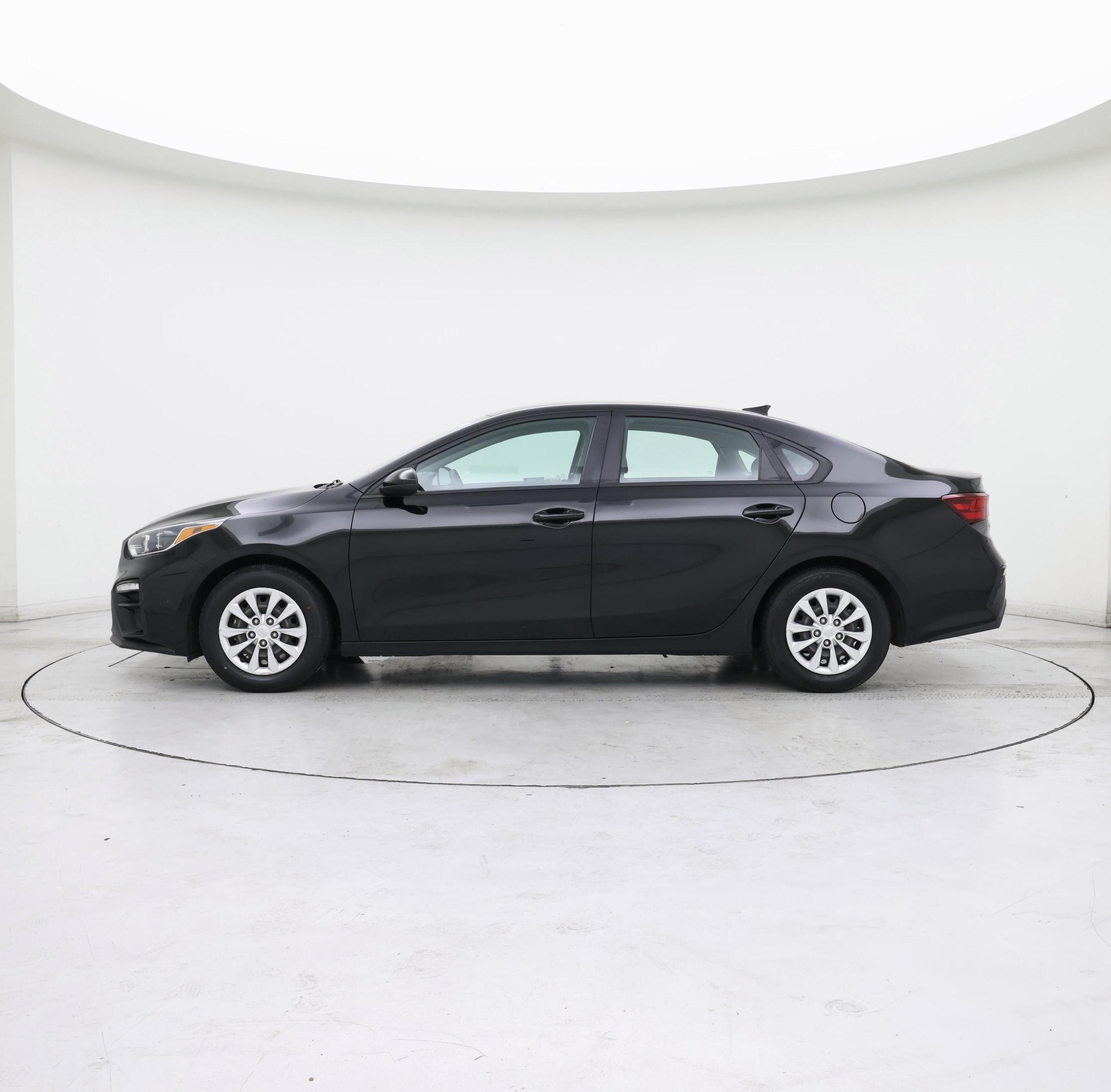 Thumbnail: 2019 Kia Forte - 3