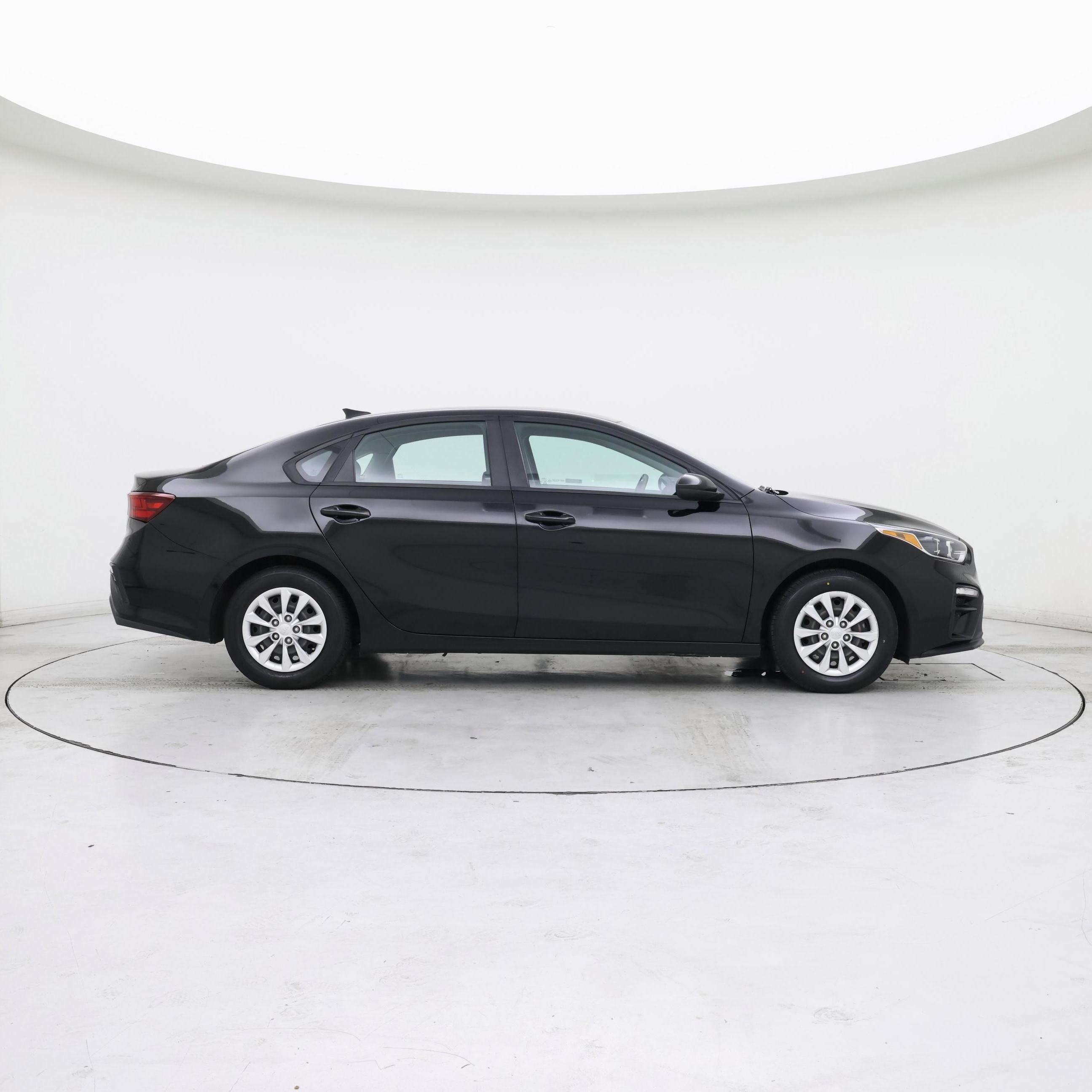 Thumbnail: 2019 Kia Forte - 7