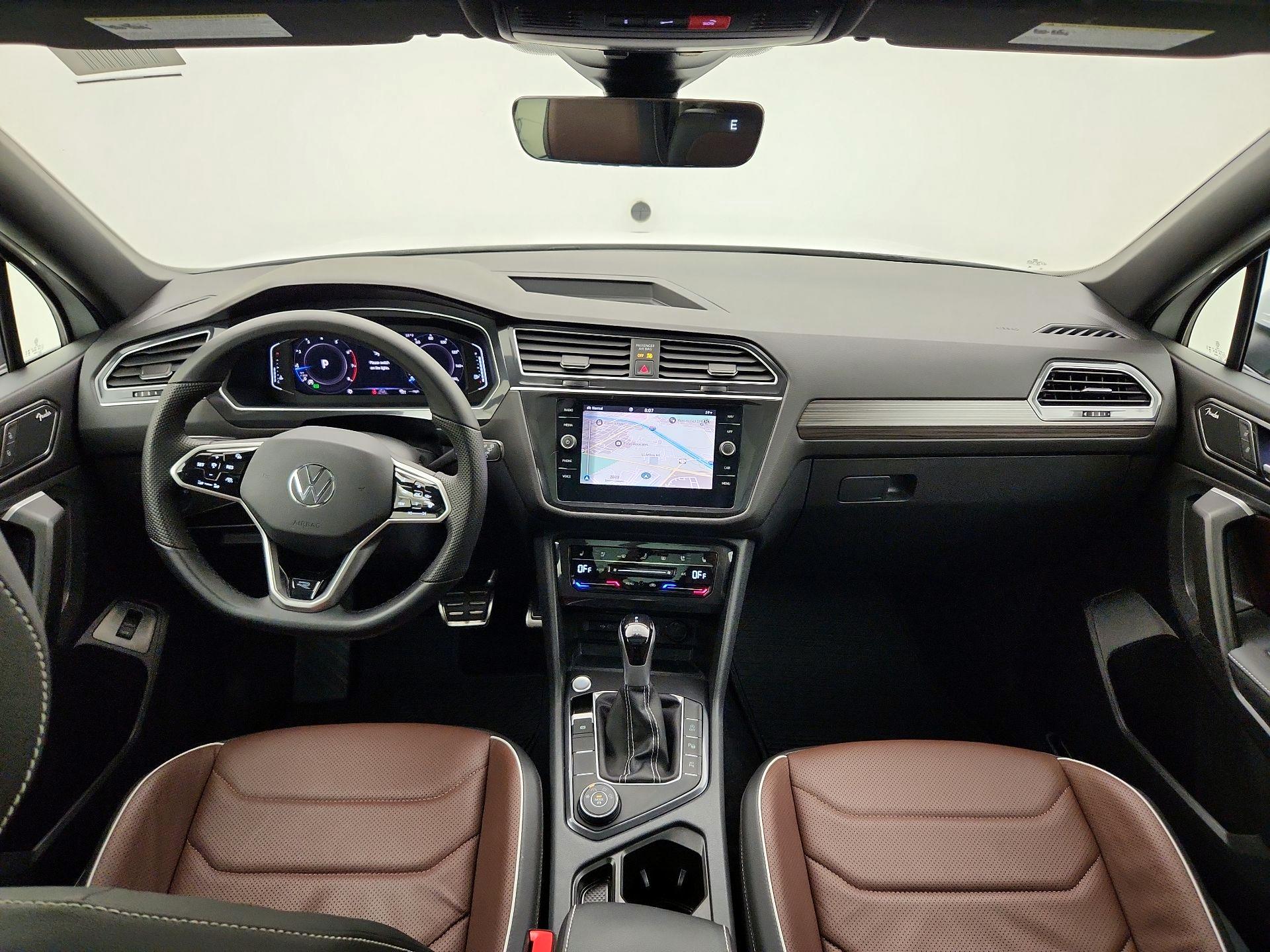 Thumbnail: 2024 Volkswagen Tiguan - 9