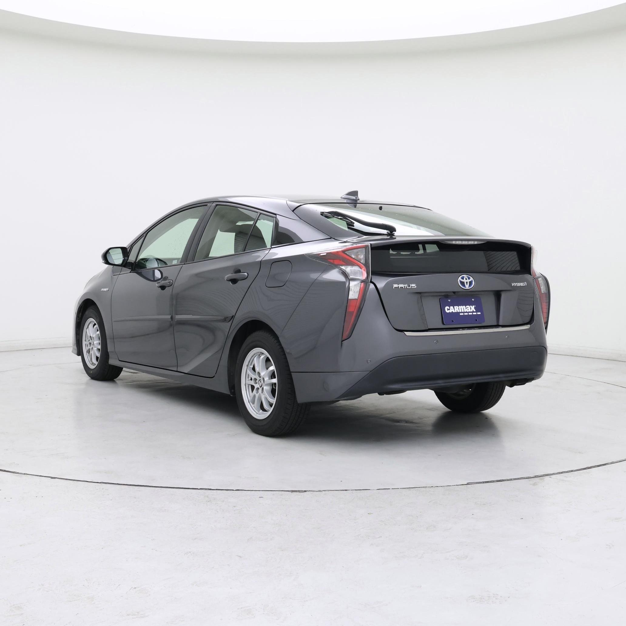 Thumbnail: 2017 Toyota Prius - 2