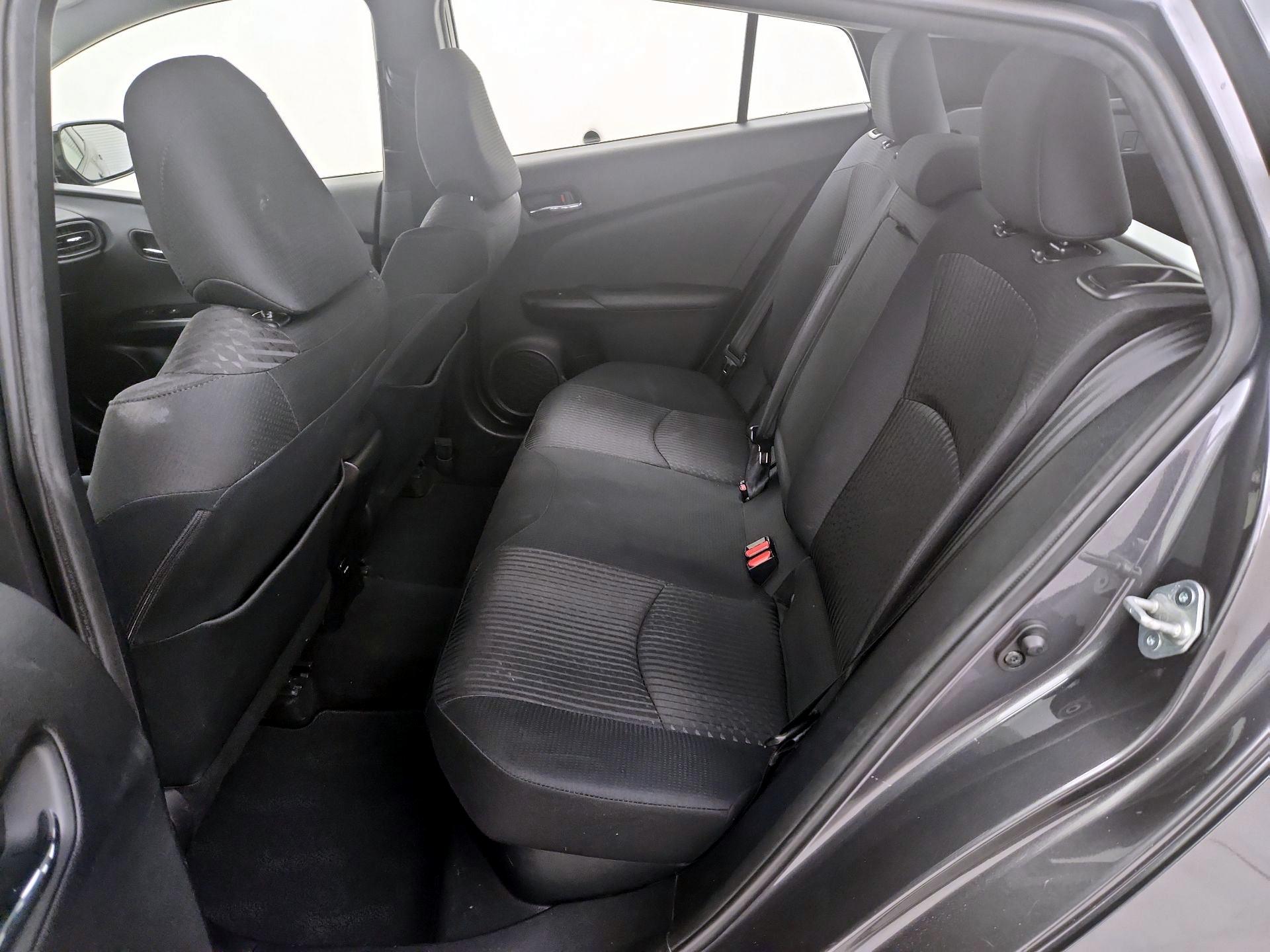Thumbnail: 2017 Toyota Prius - 19