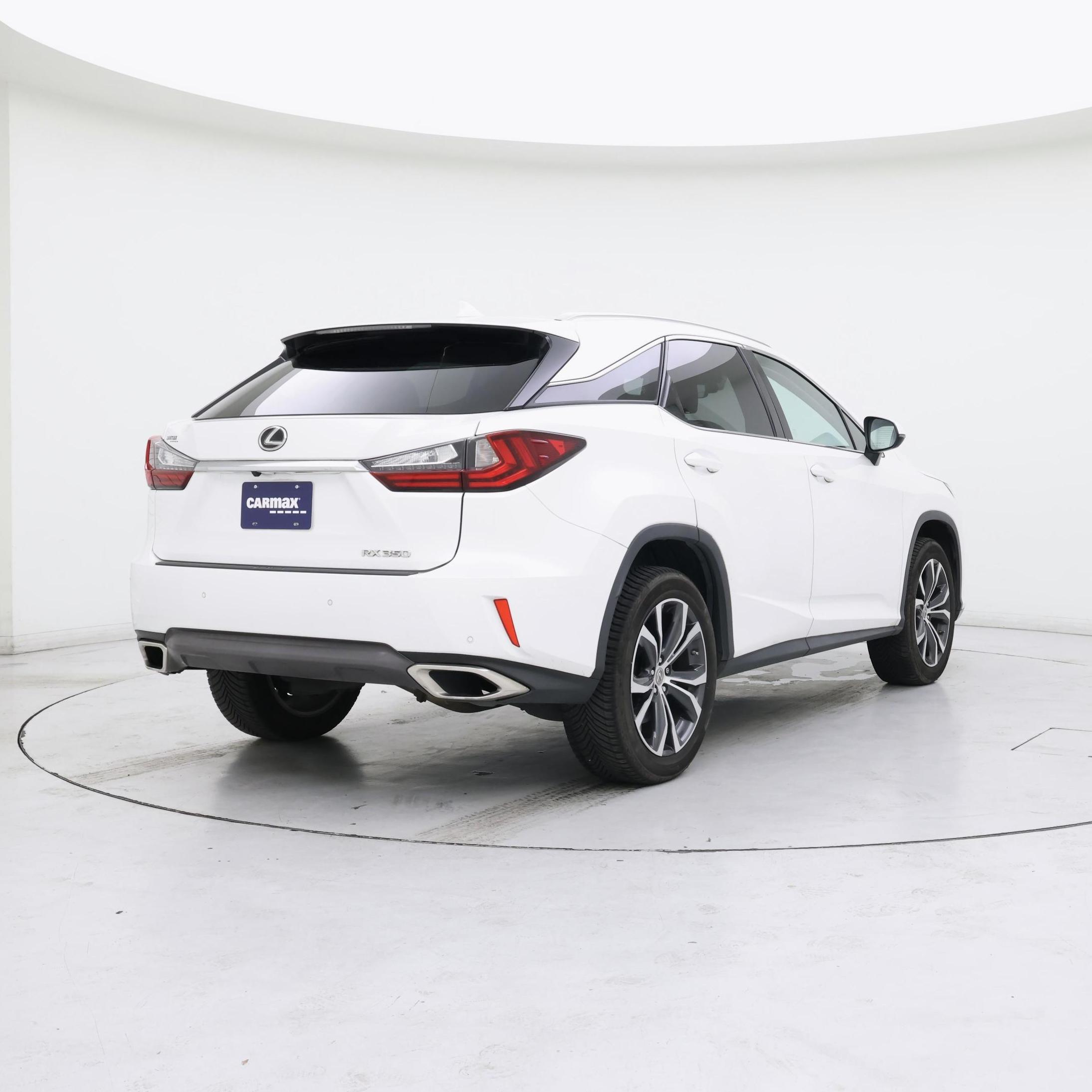 Thumbnail: 2016 Lexus RX - 8