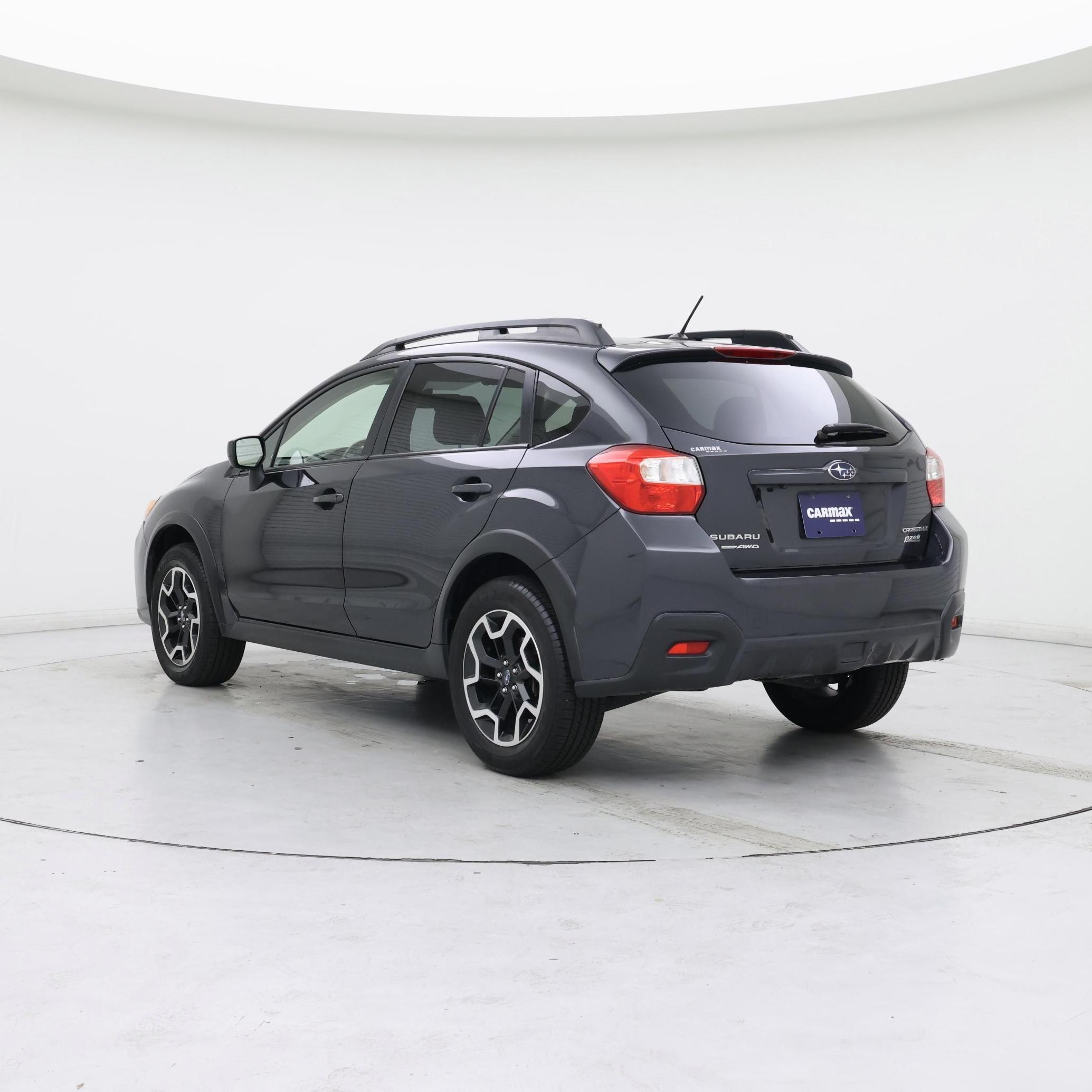 Thumbnail: 2016 Subaru XV Crosstrek - 2
