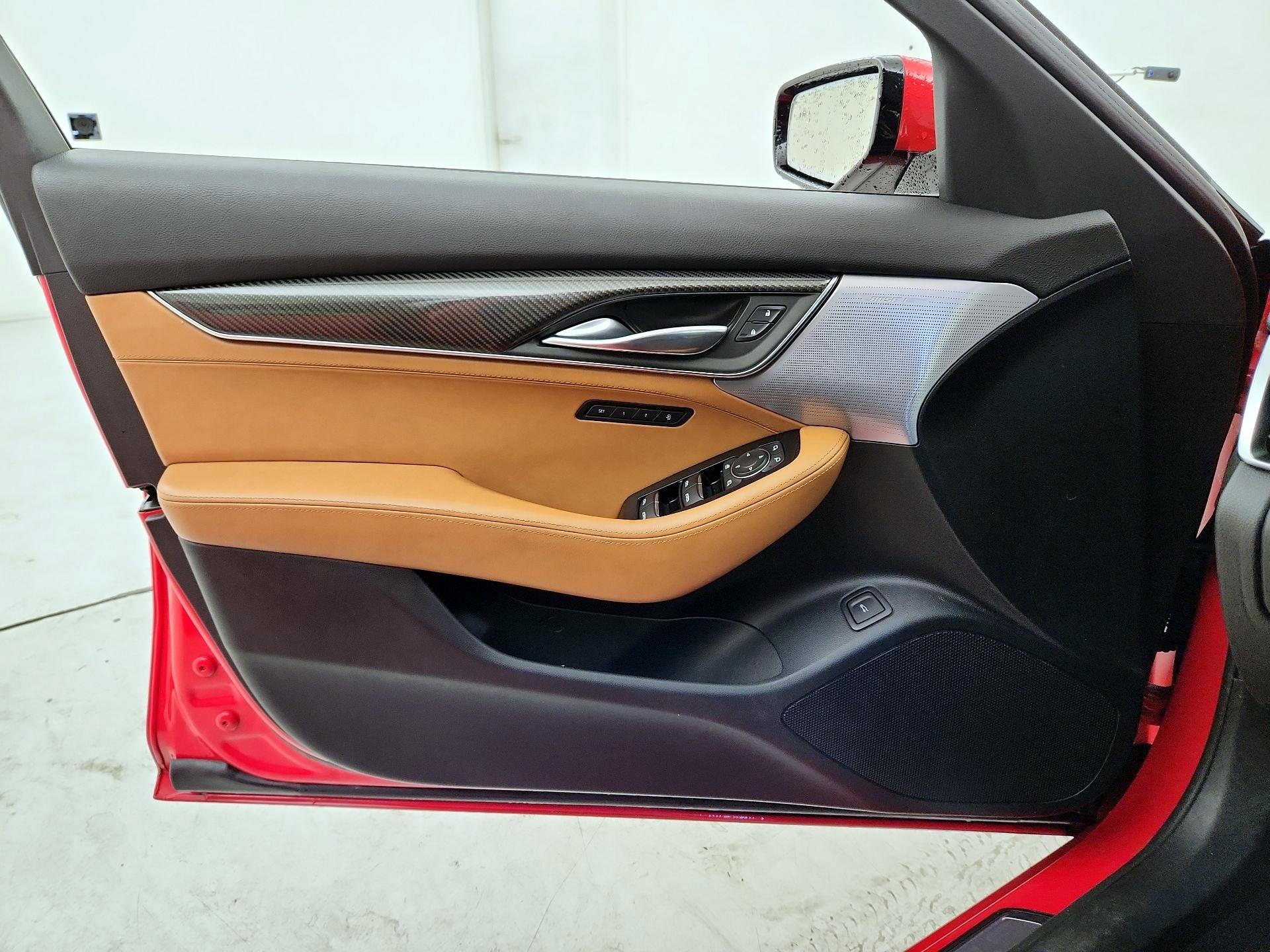 Thumbnail: 2020 Cadillac CT5 - 12