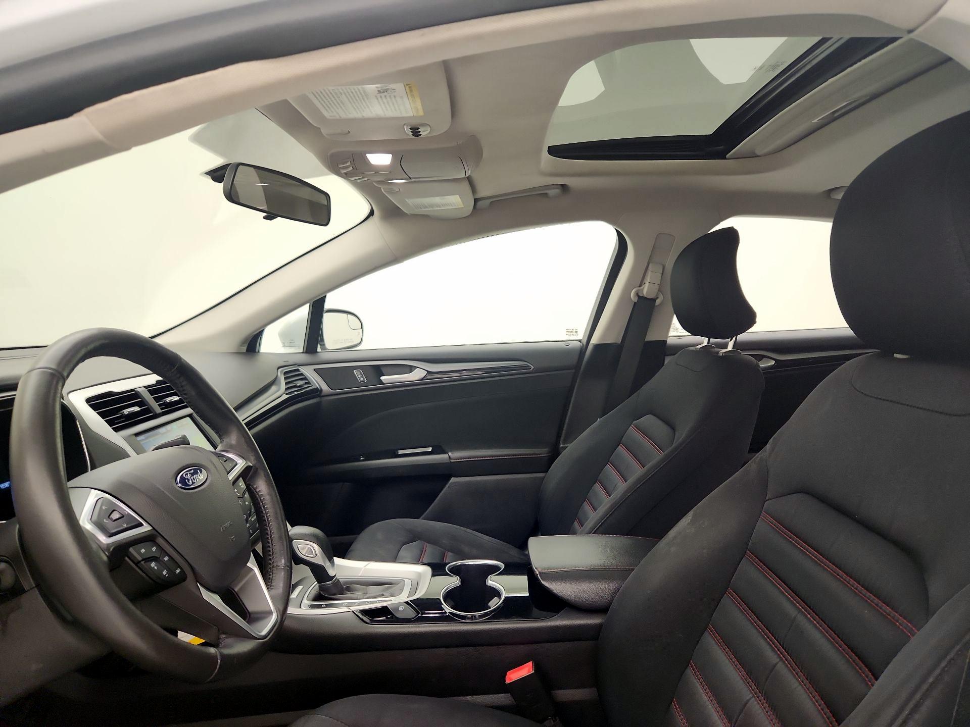 Thumbnail: 2016 Ford Fusion - 20