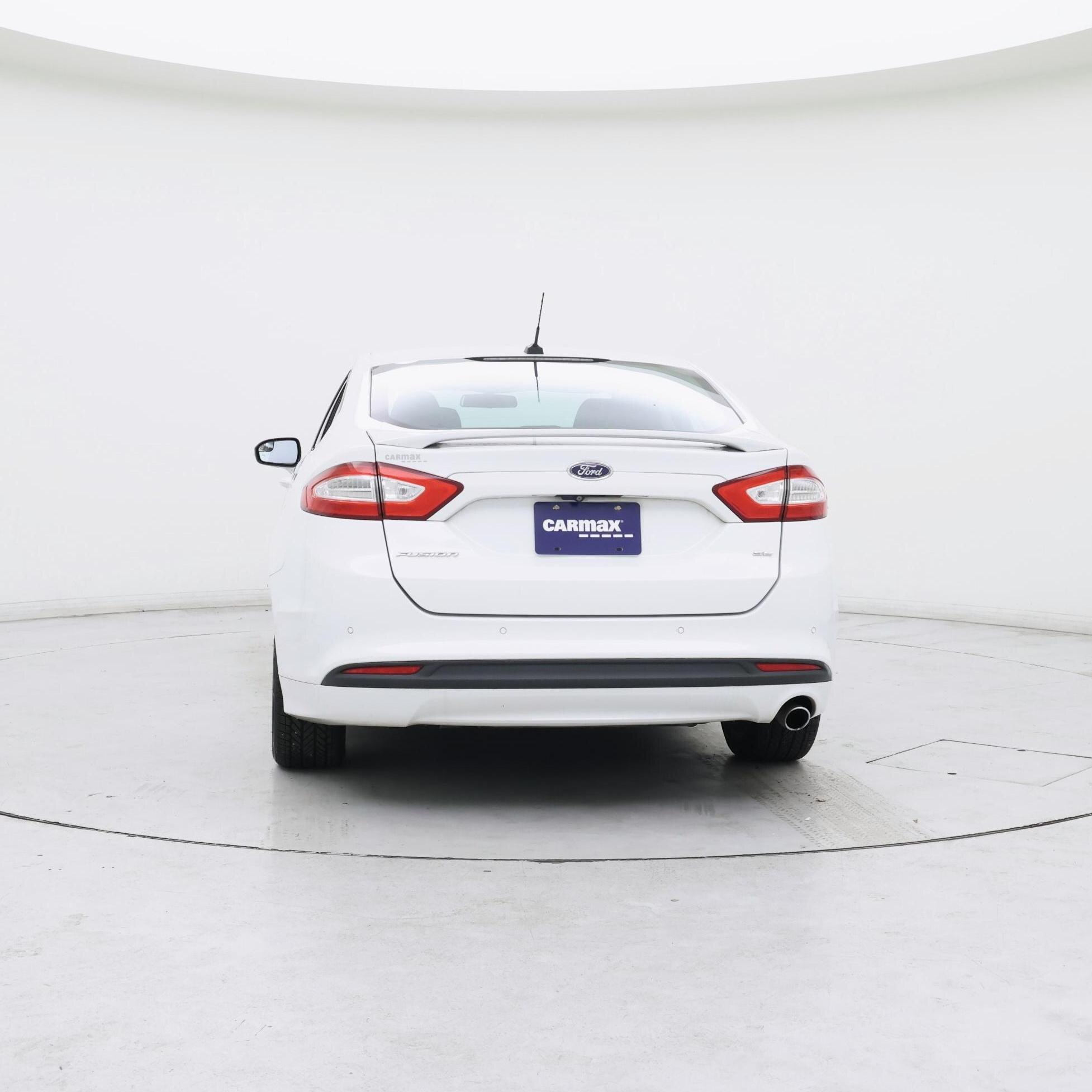 Thumbnail: 2016 Ford Fusion - 6